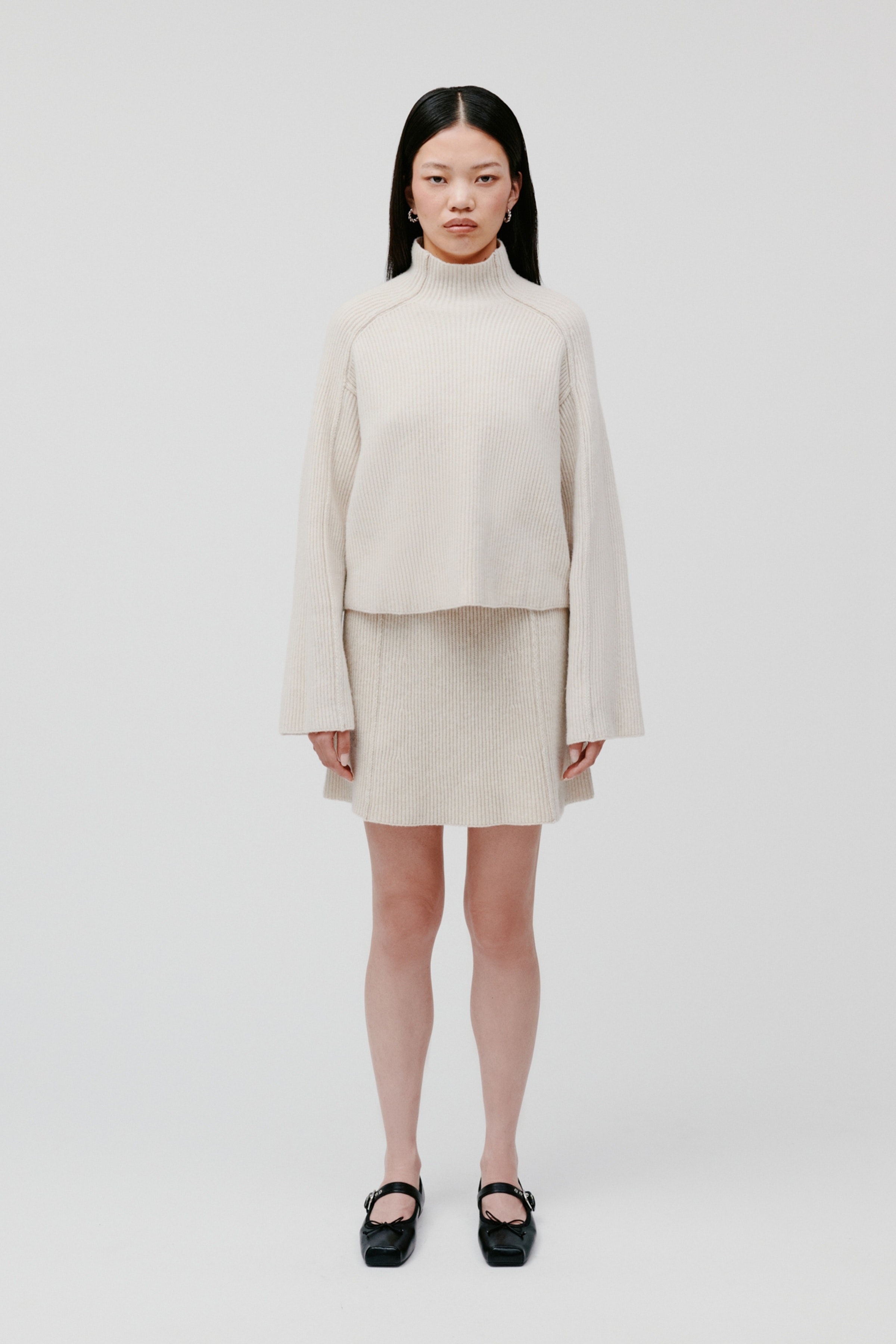 KEEVA Pullover LOOKBOOK FRONT 30600600-BE456