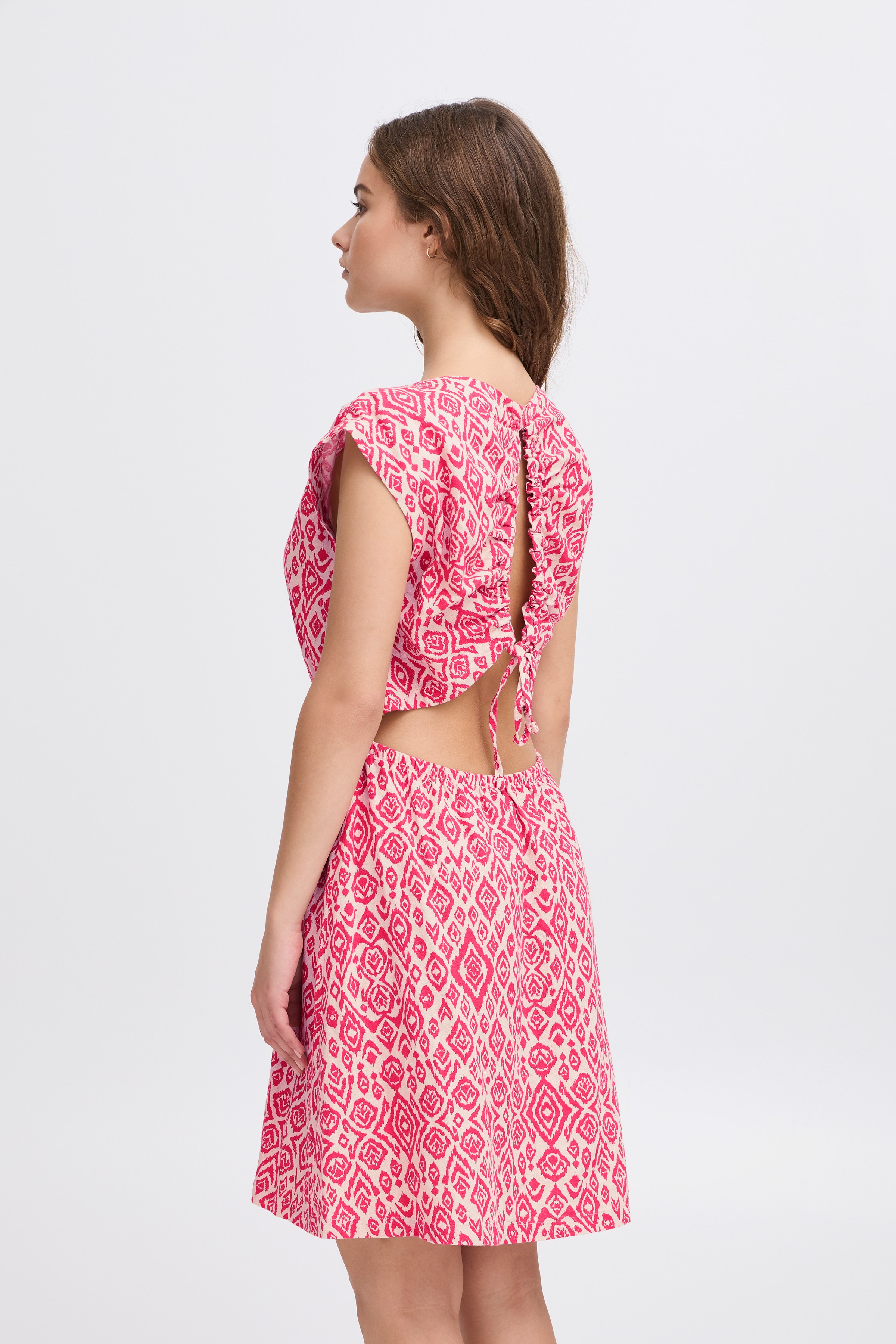 Kjole LOOKBOOK FRONT 20122930-204433