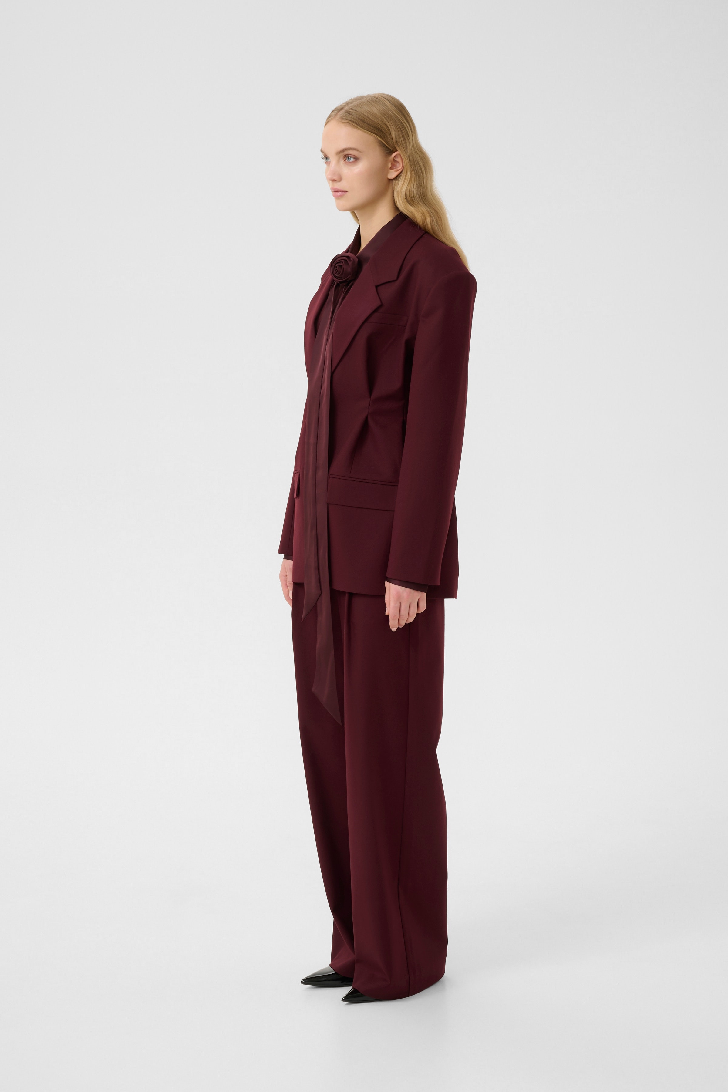 GZpaula Blazer LOOKBOOK FRONT 10910626-108291