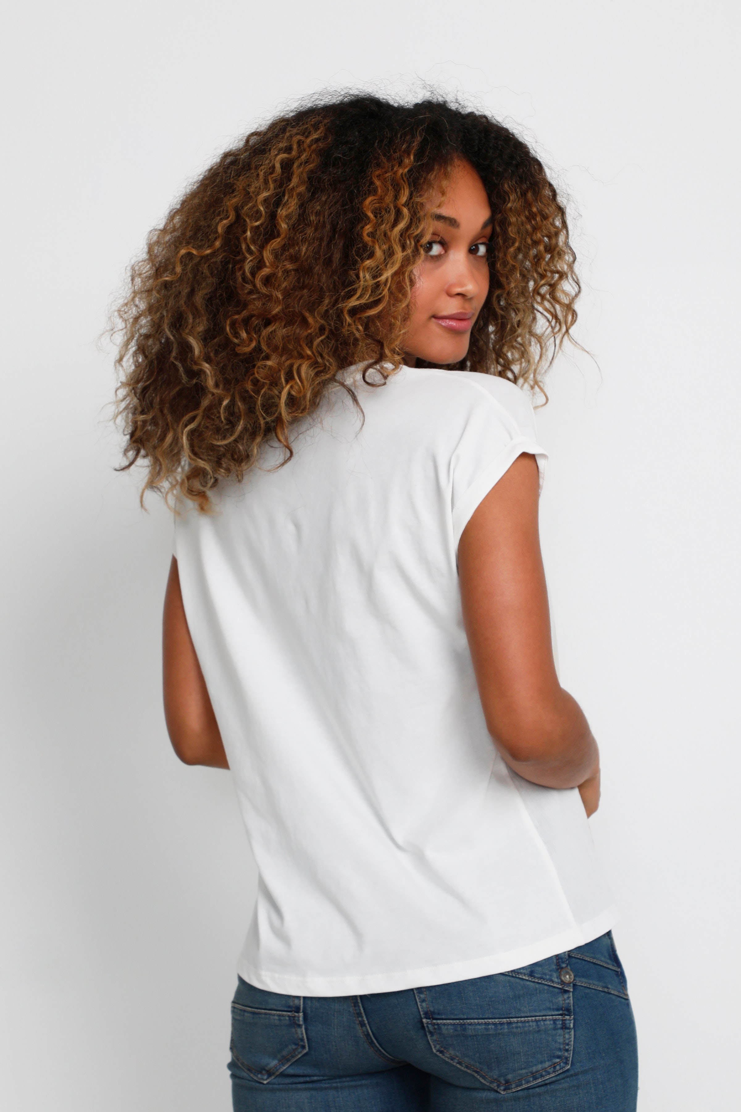 CRJoanna T-shirt LOOKBOOK BACK 10609865-102771