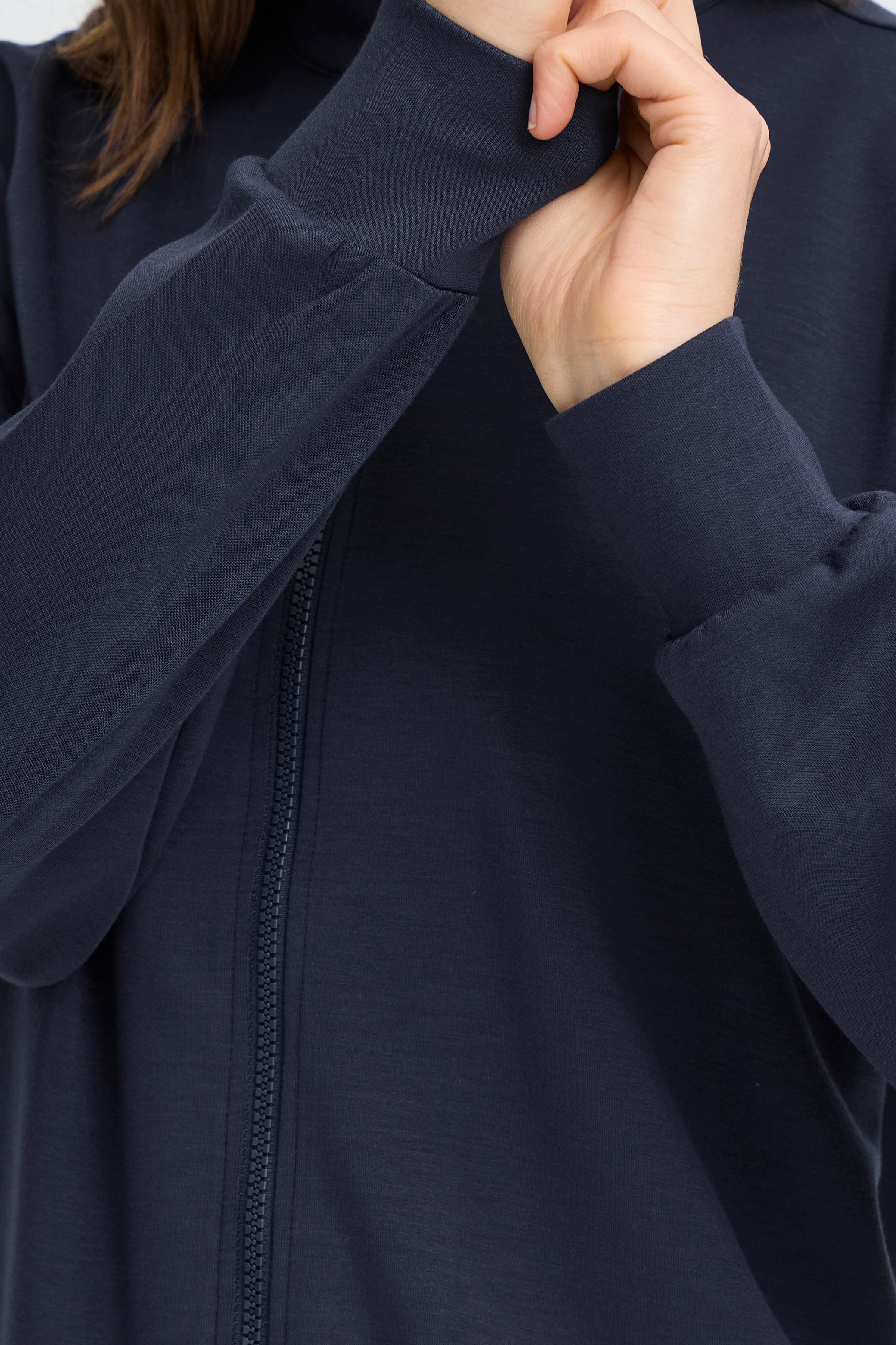 FRAURORA Sweatshirt LOOKBOOK DETAIL 20617465-193923