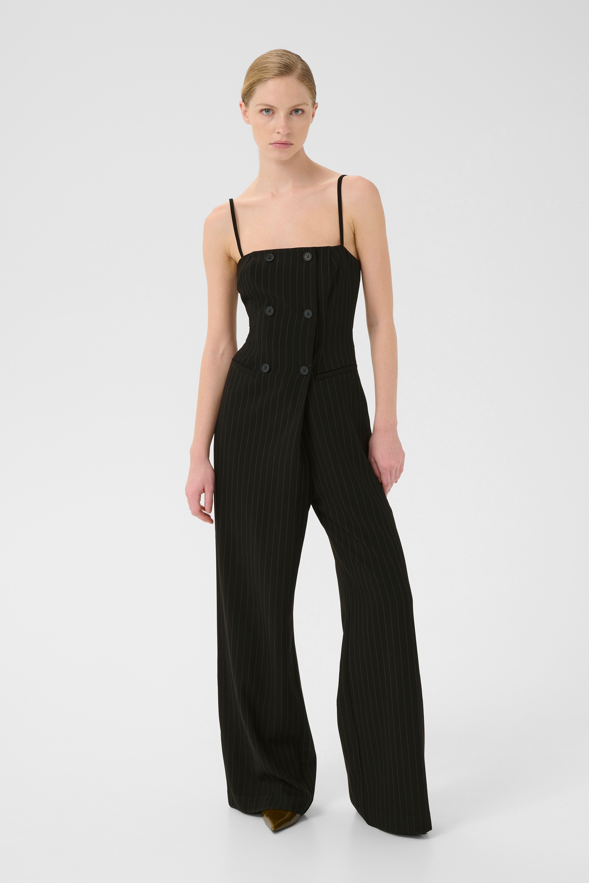 GZjoelle Overall LOOKBOOK FRONT 10910726-105270