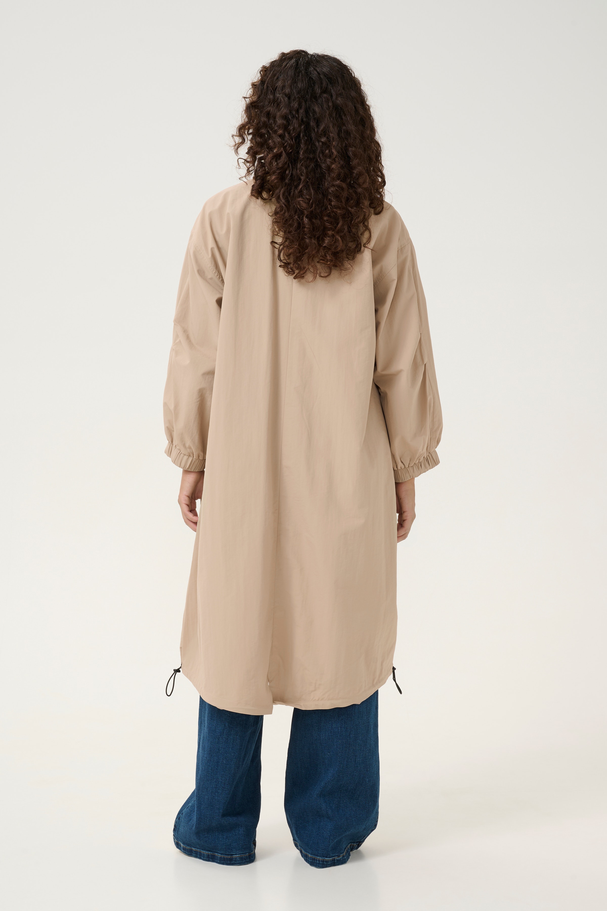 CUdendie Coat LOOKBOOK BACK 50111492-171009