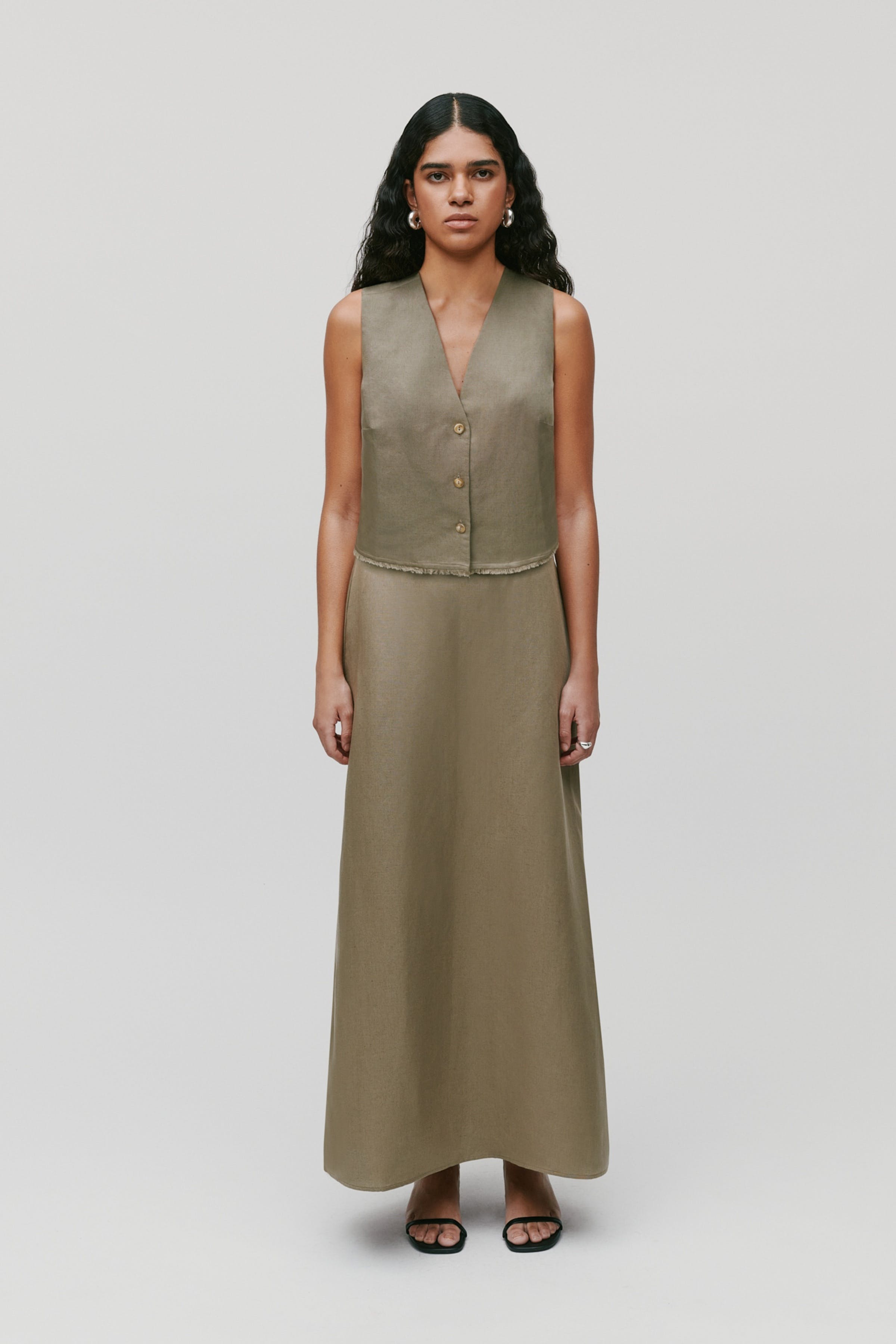 SAMANTHA Skirt LOOKBOOK FRONT 30600530-GR549