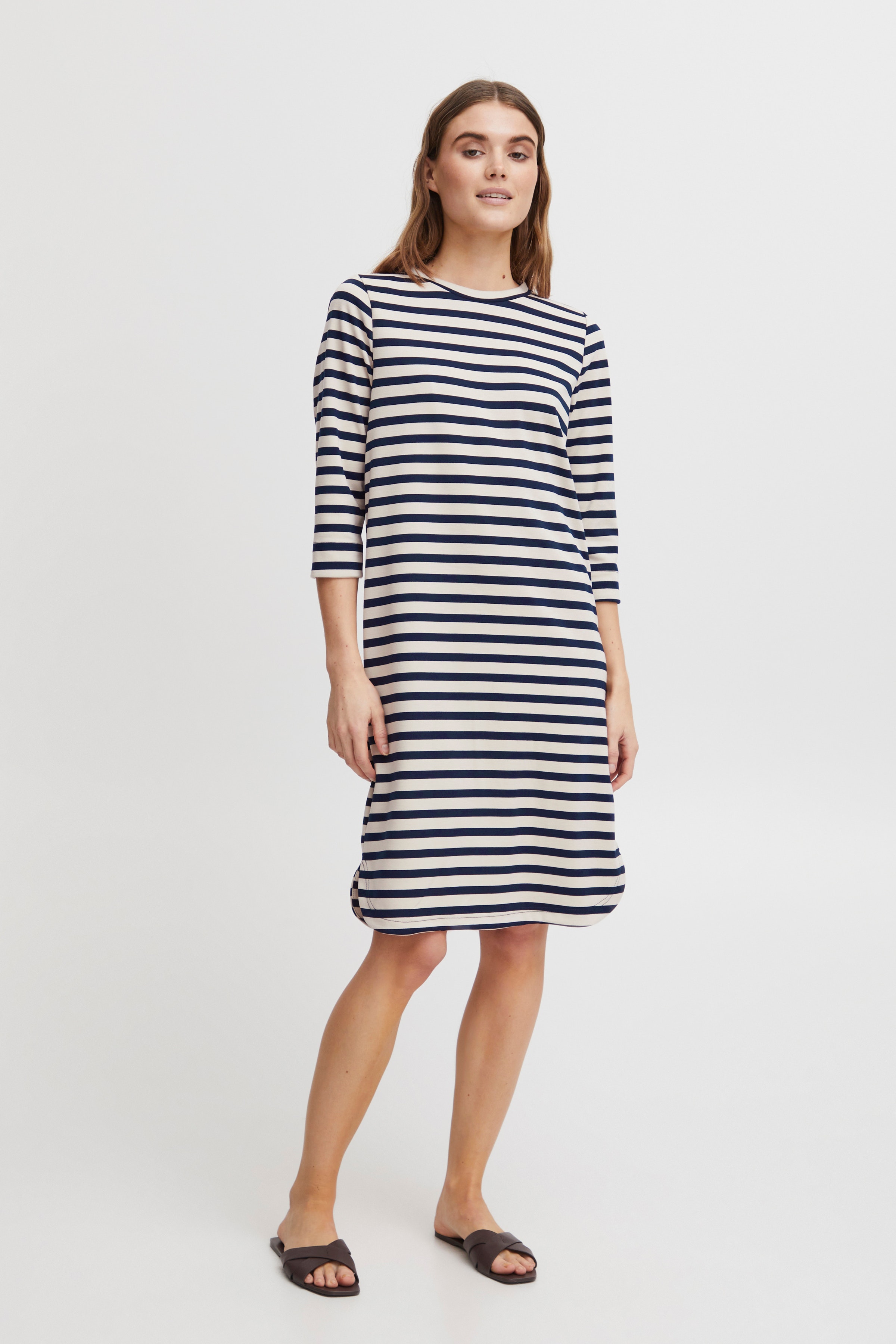 Jerseykjole LOOKBOOK FRONT 20612024-200119