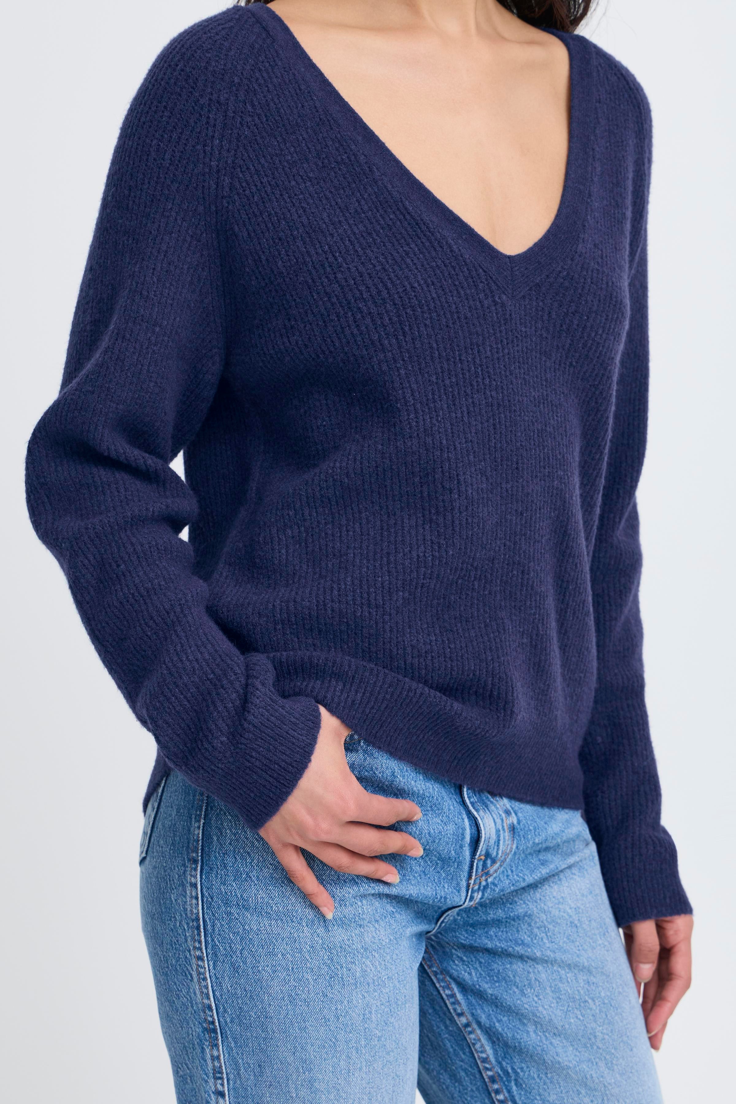 IHDASILA Pullover LOOKBOOK DETAIL 20124211-193925