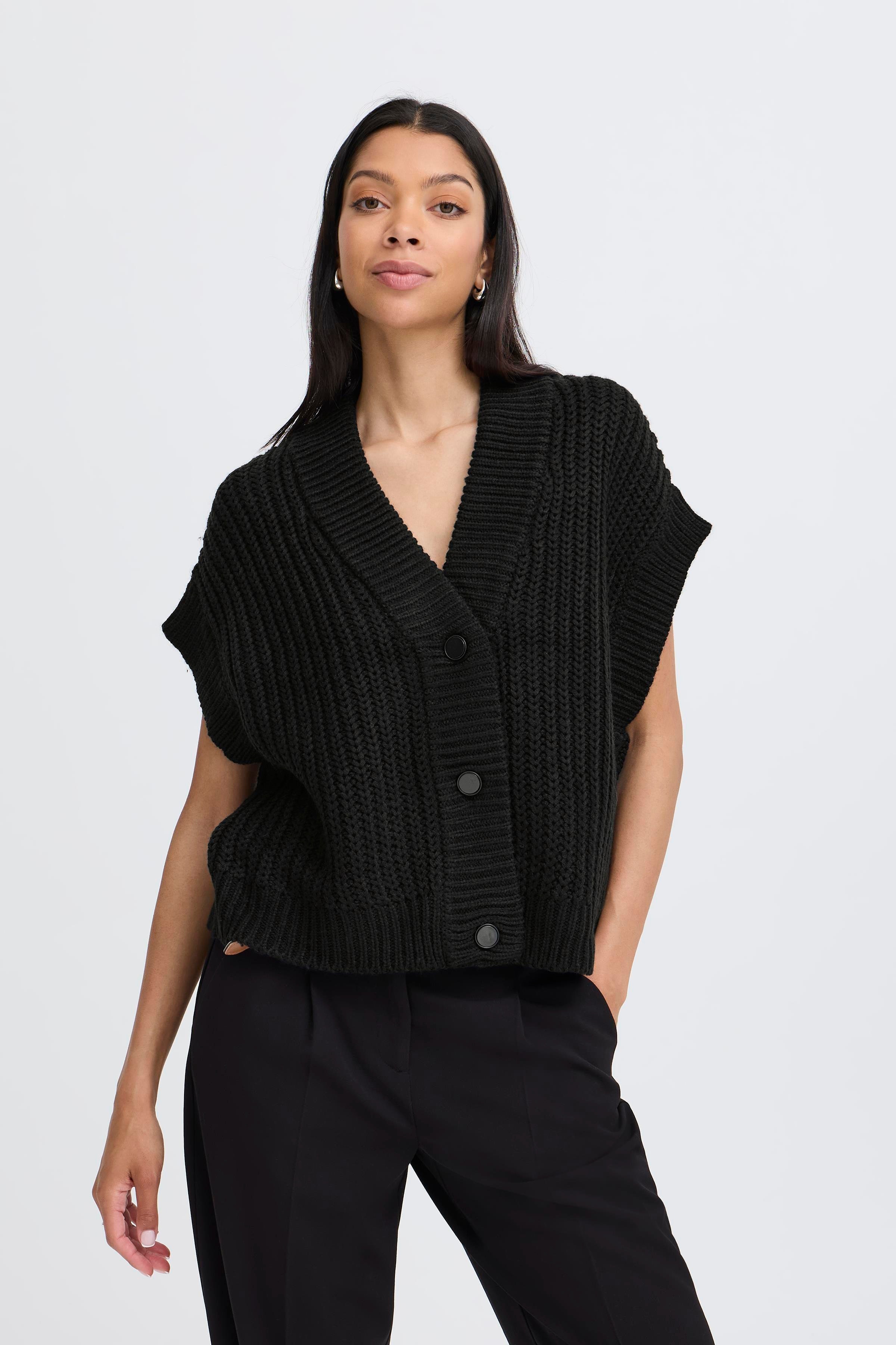 BYOTINKA Vest LOOKBOOK FRONT 20815276-200451