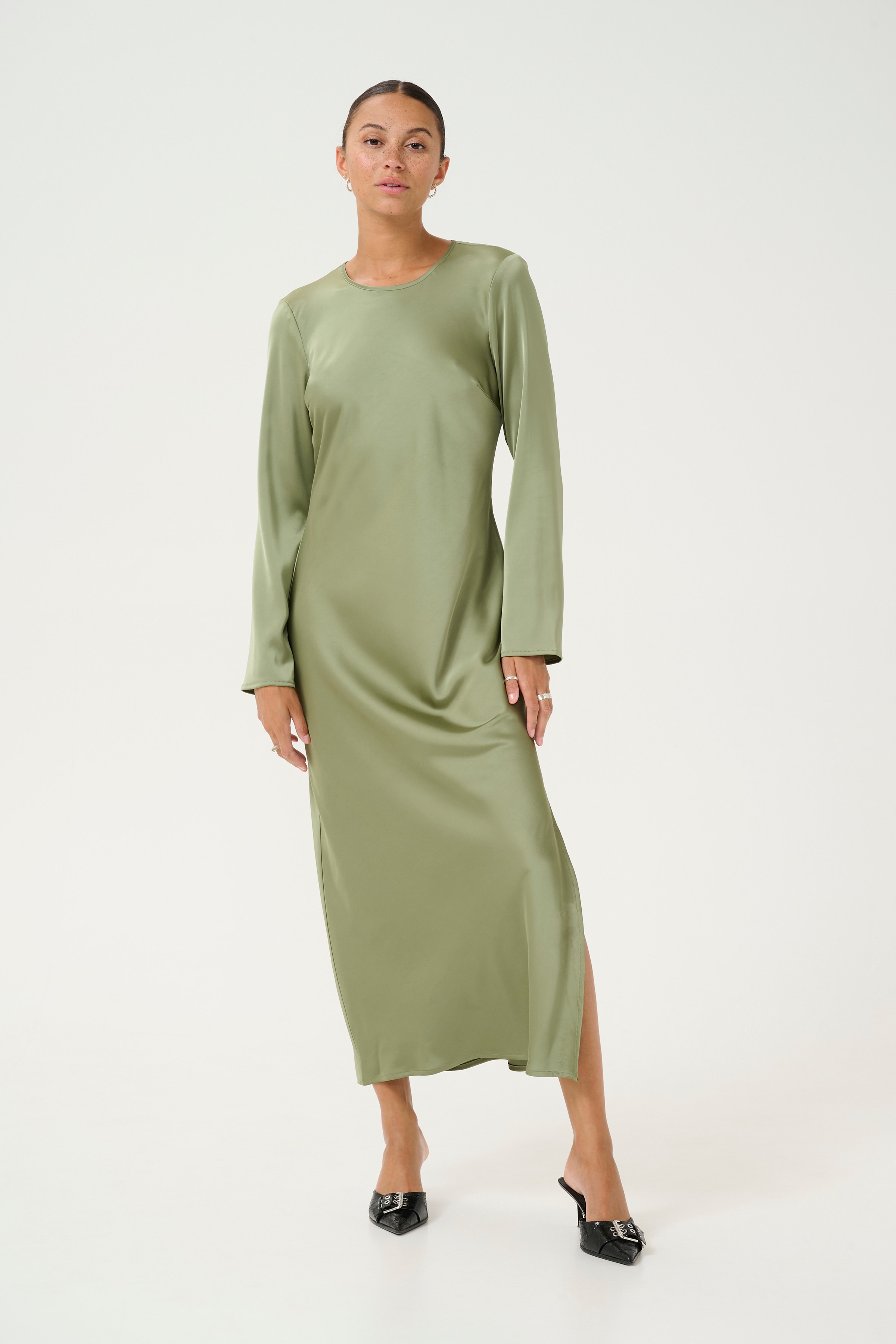 KAhill Klänning LOOKBOOK FRONT 10509577-170115