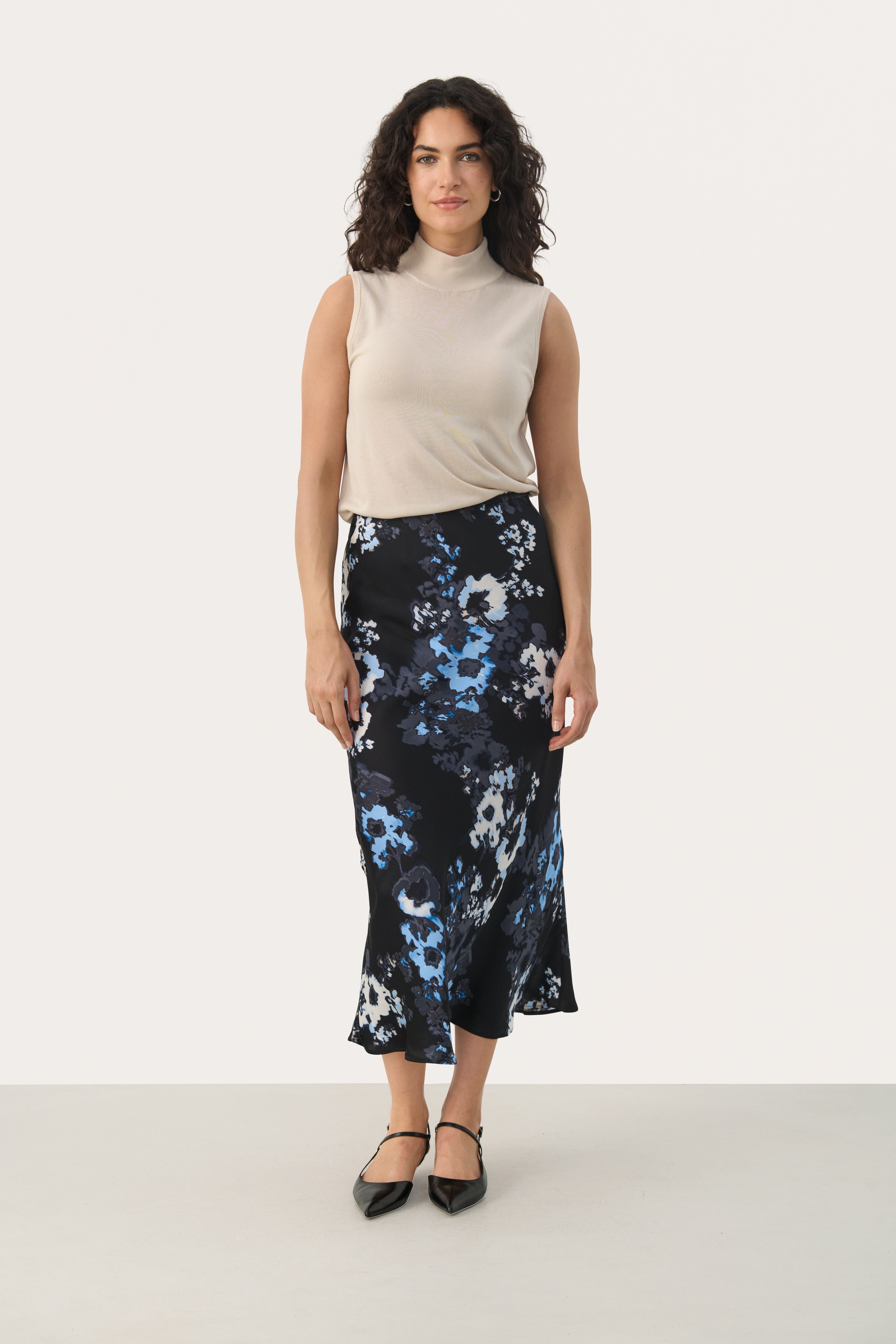 LaurinaPW Rok LOOKBOOK FRONT 30308872-303185