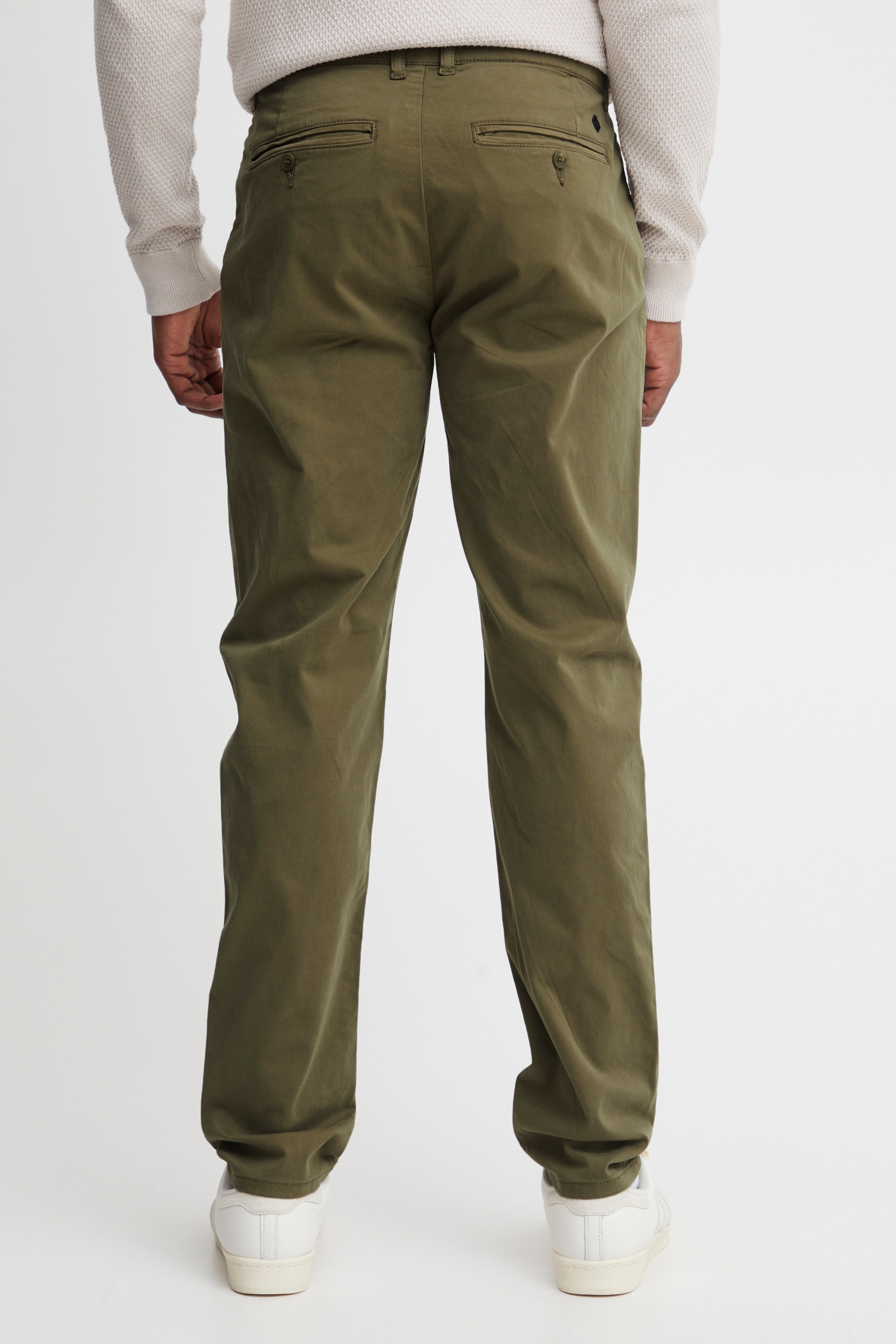 CFVIGGO Trousers LOOKBOOK BACK 20503448-180521