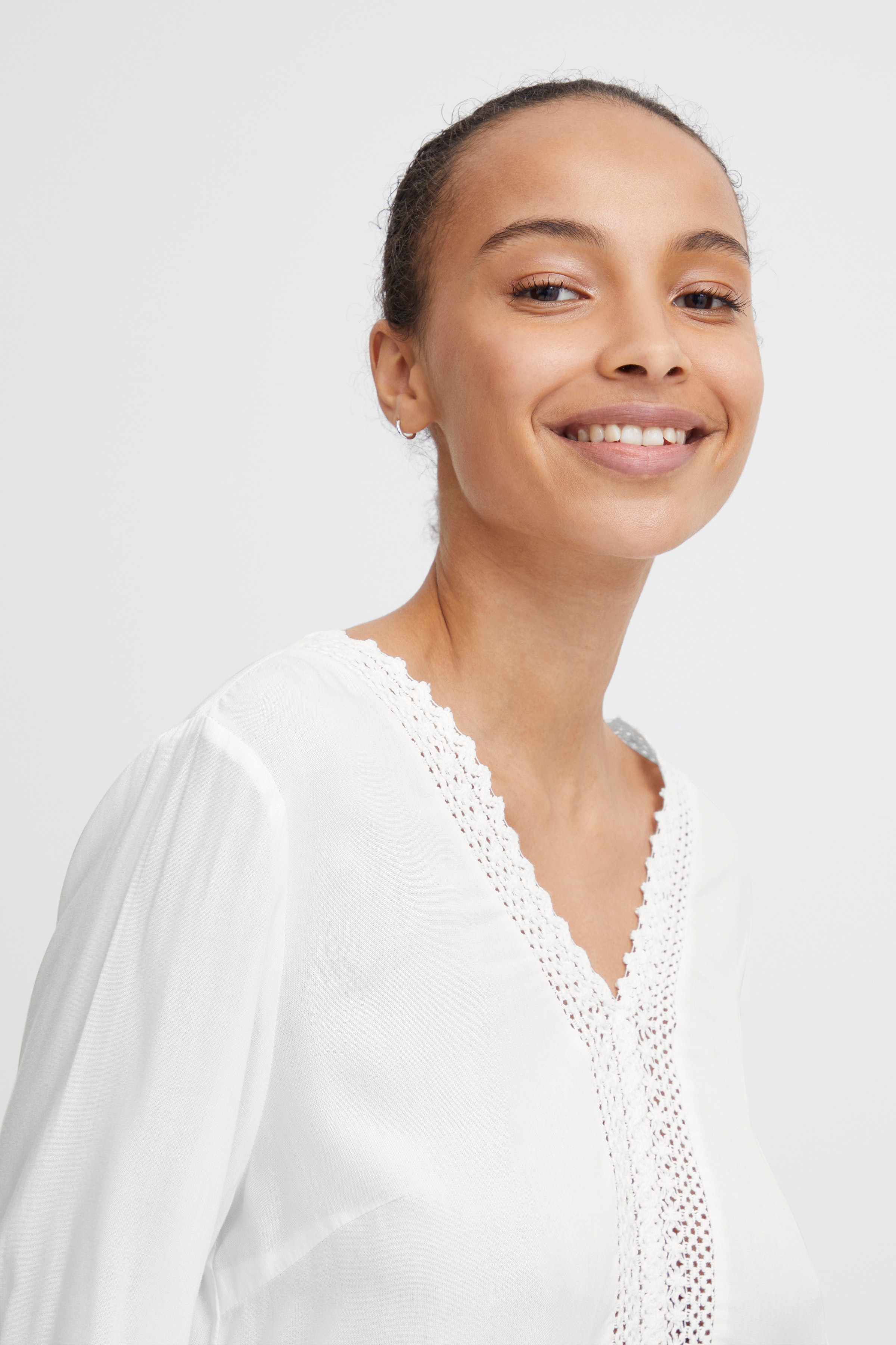 BYHIRO Bluse LOOKBOOK DETAIL 20815365-114300