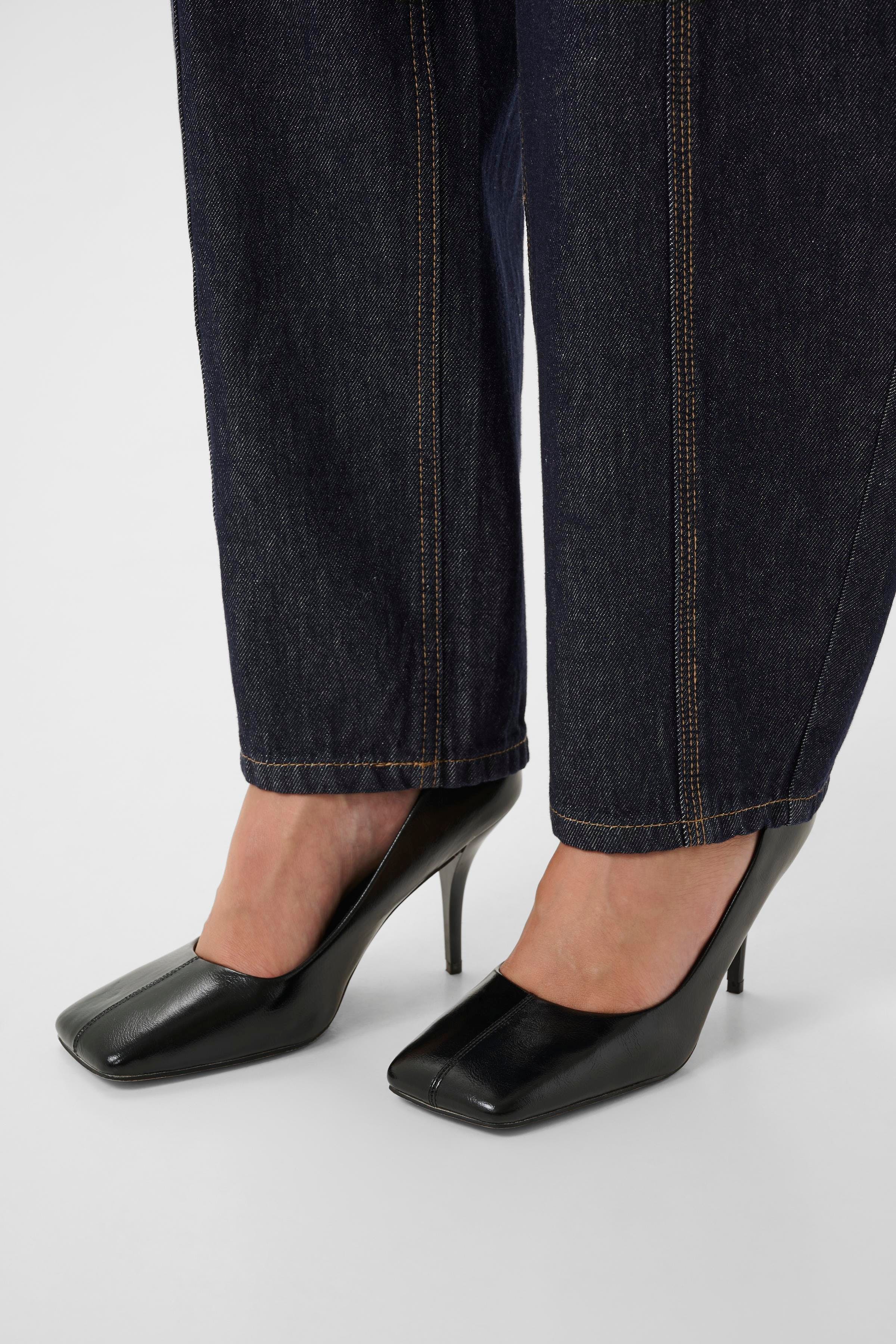 KBEvette Jeans LOOKBOOK DETAIL 10105838-103368