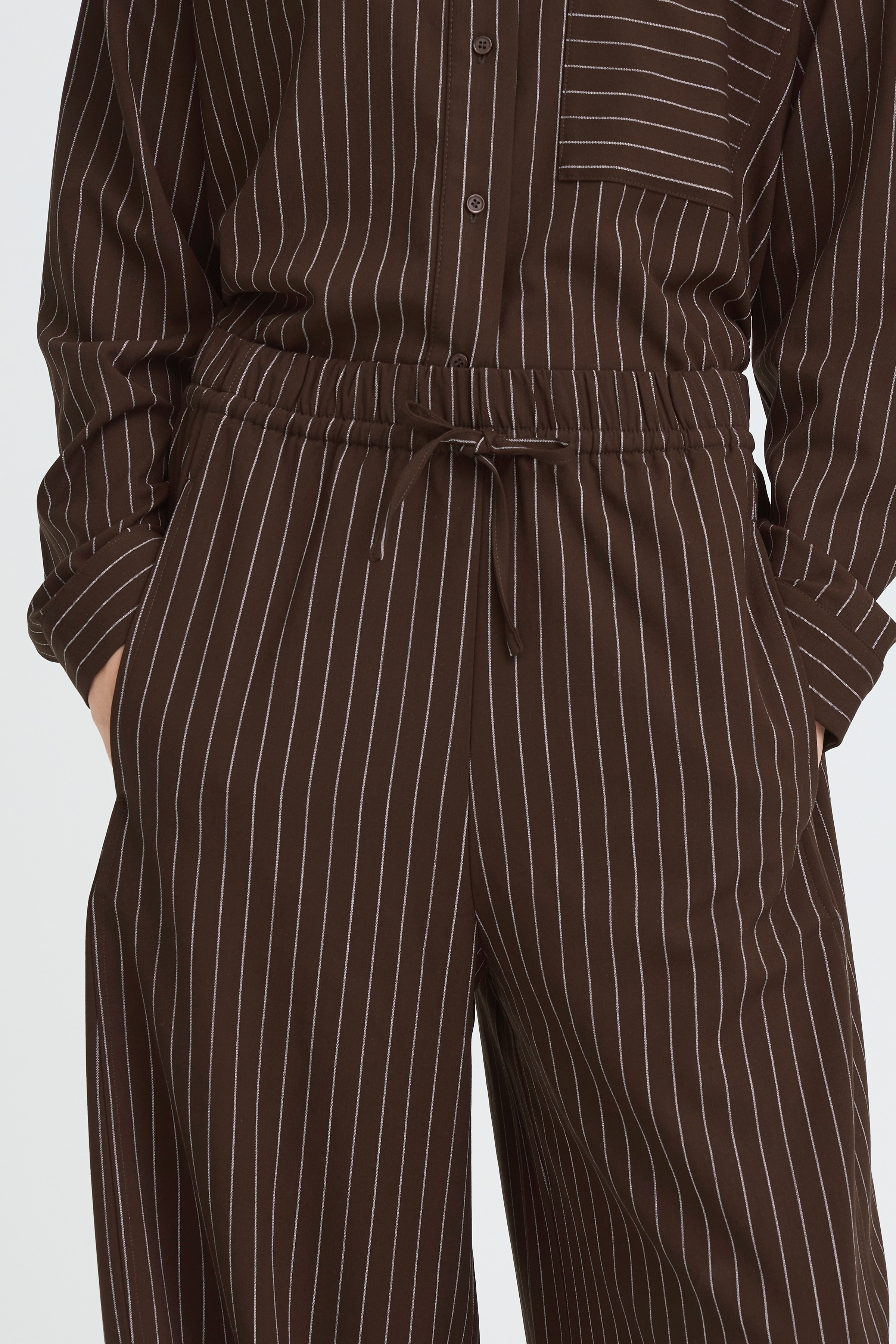 IXTRINE pants LOOKBOOK DETAIL 20123490-190915