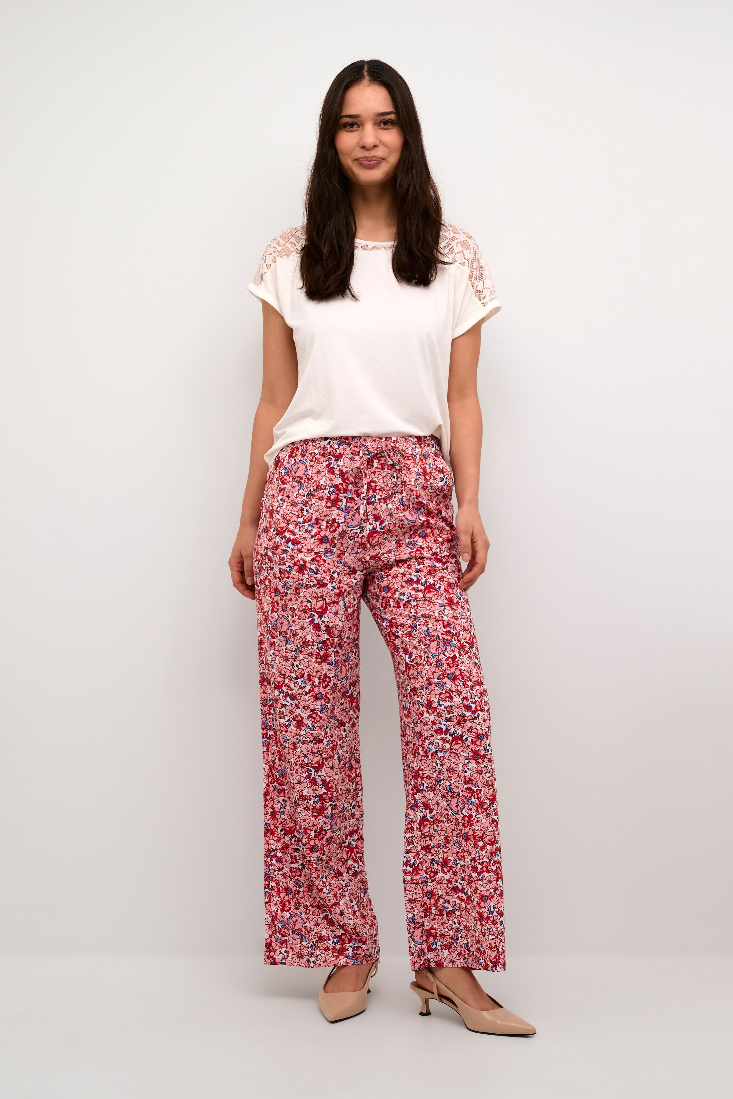 CRTiah Trousers LOOKBOOK FRONT 10611497-105832