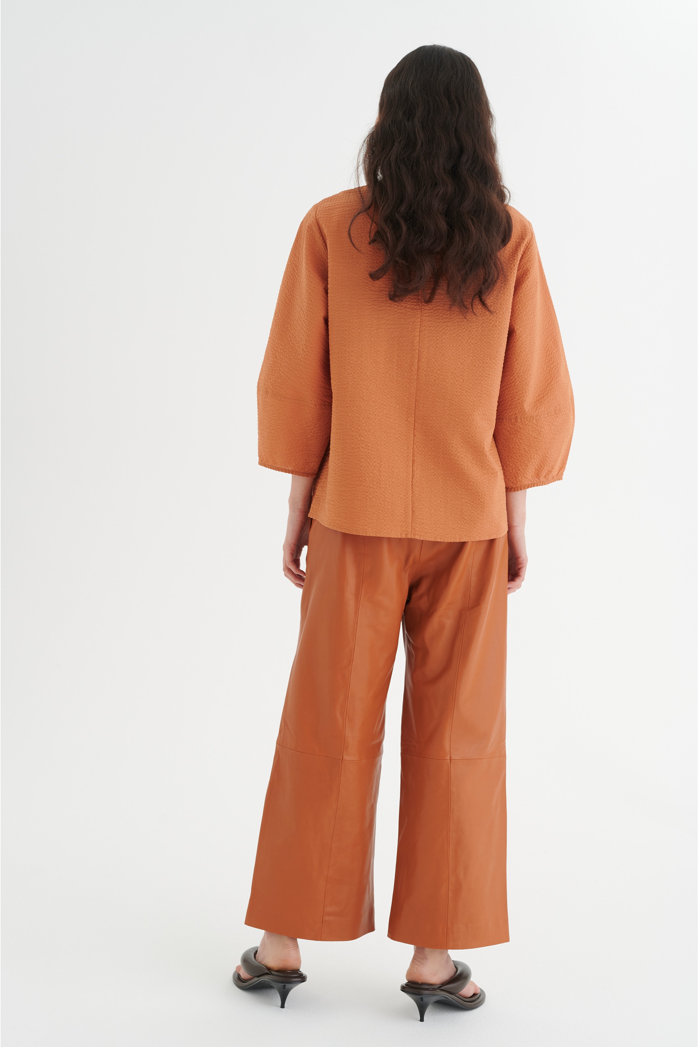YancaIW Blouse LOOKBOOK BACK 30106409-171340
