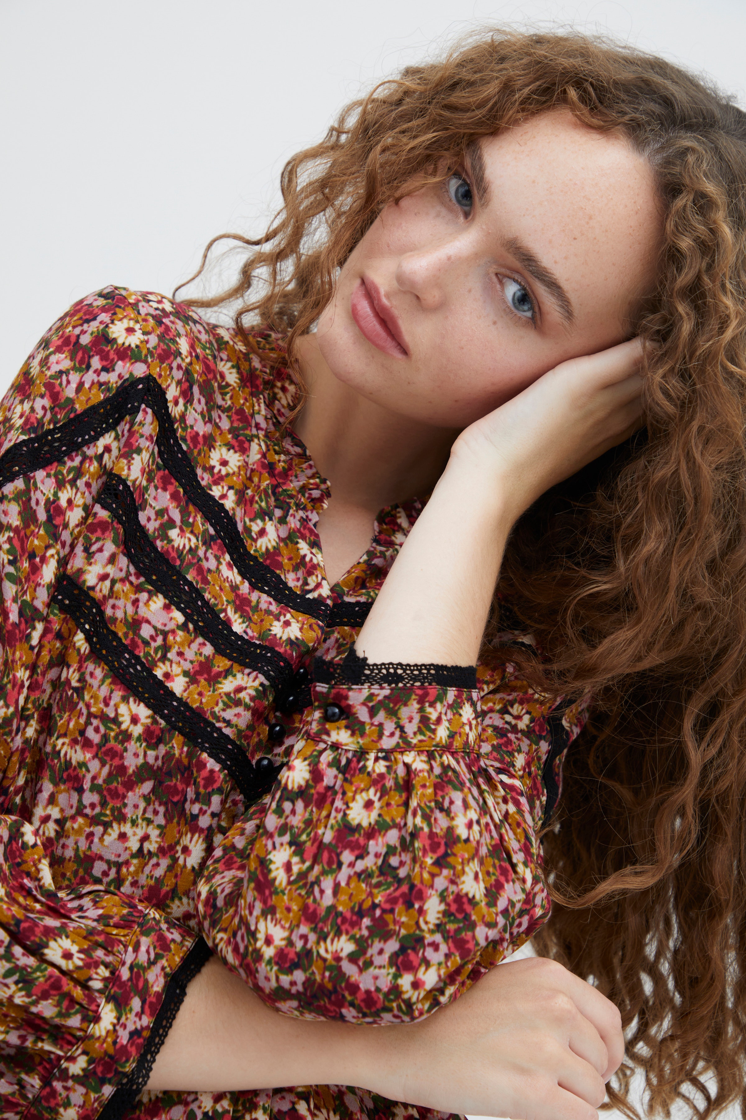 IRCHARMINE Blouse LOOKBOOK DETAIL 20116707-190419