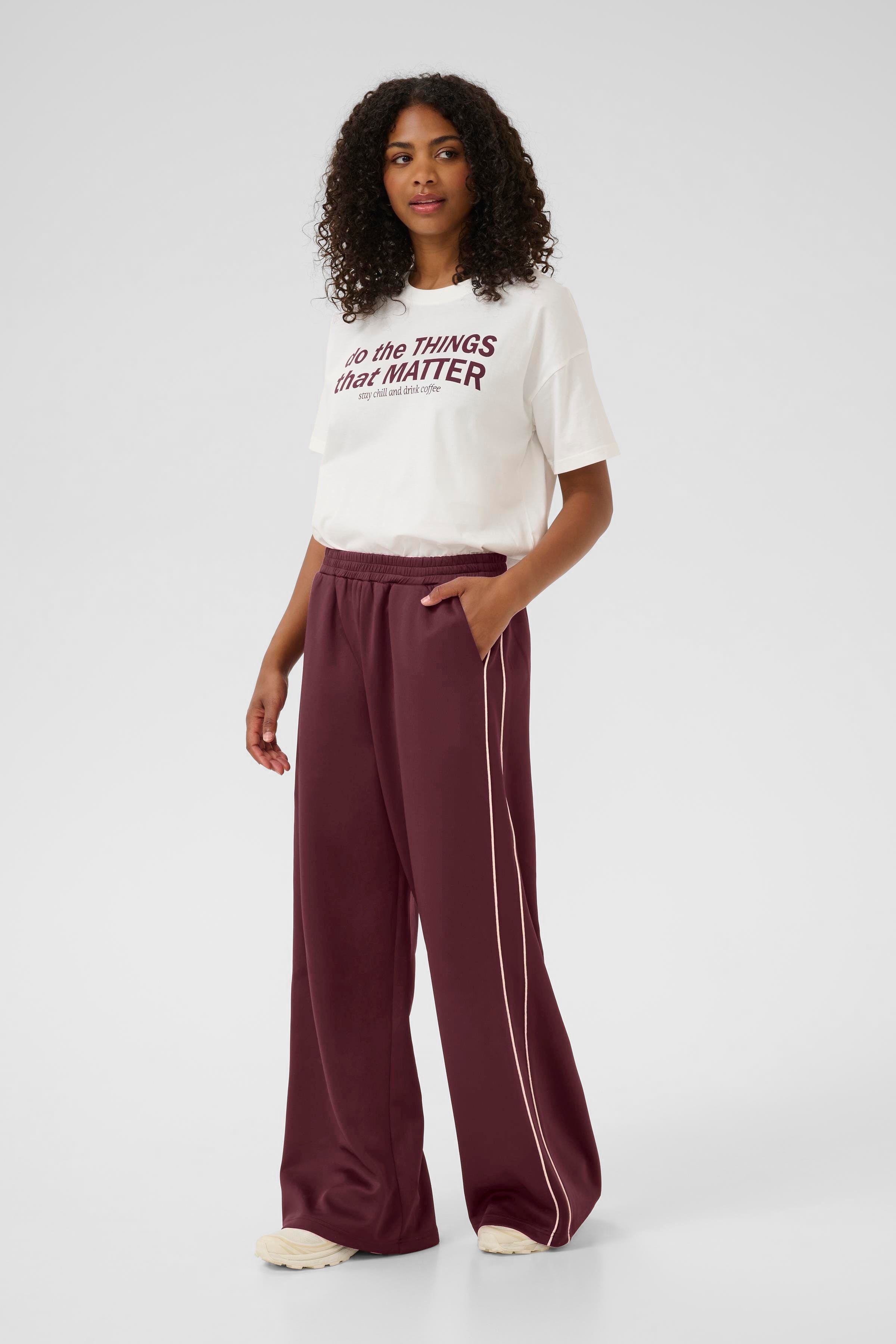 KAcory Hose LOOKBOOK FRONT 10510591-108450