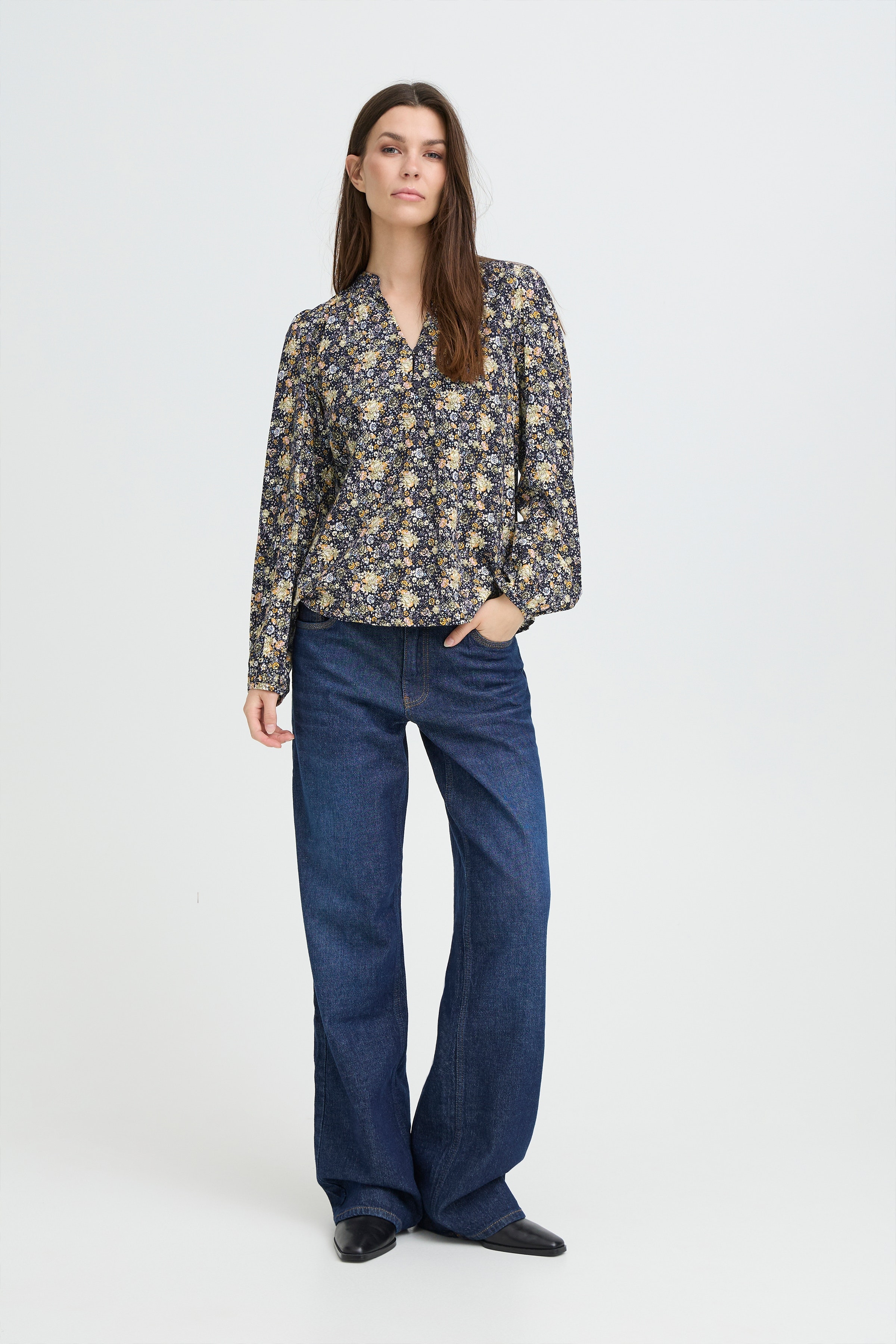 PZAVA Bluse LOOKBOOK FRONT 50210309-194020