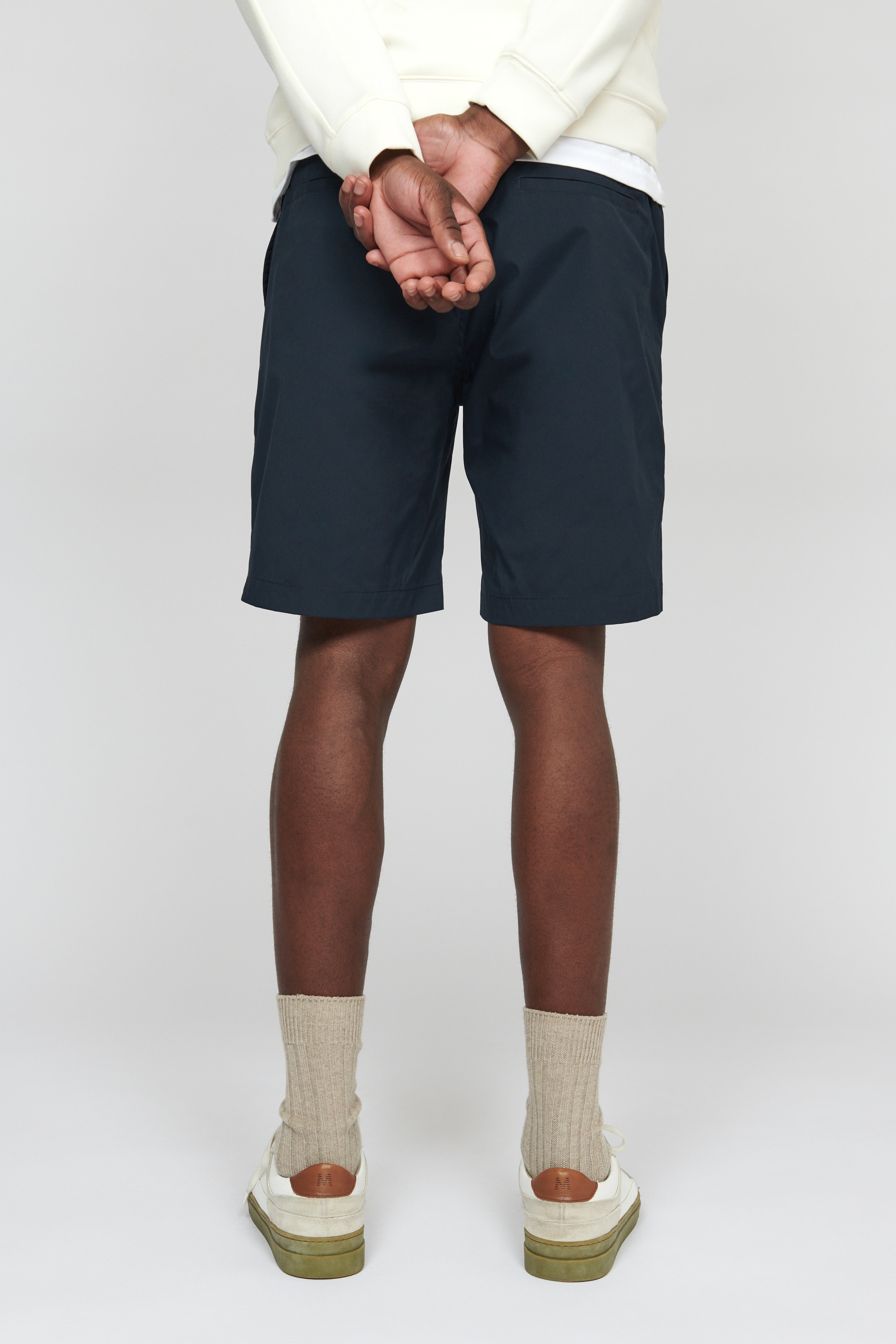 MAhart Shorts LOOKBOOK BACK 30207389-194011