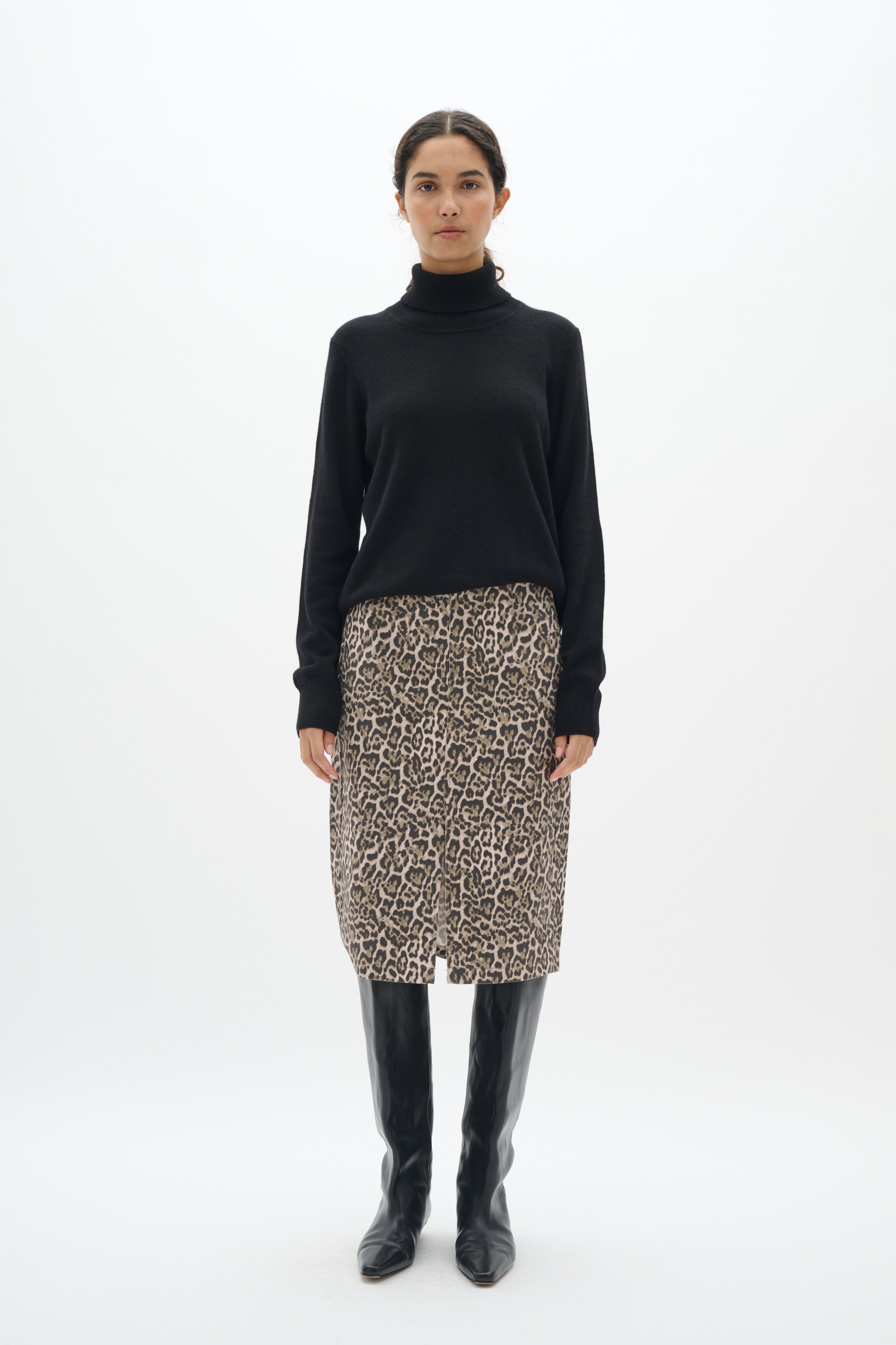 RiverIW leopard Nederdel LOOKBOOK FRONT 30110454-300824