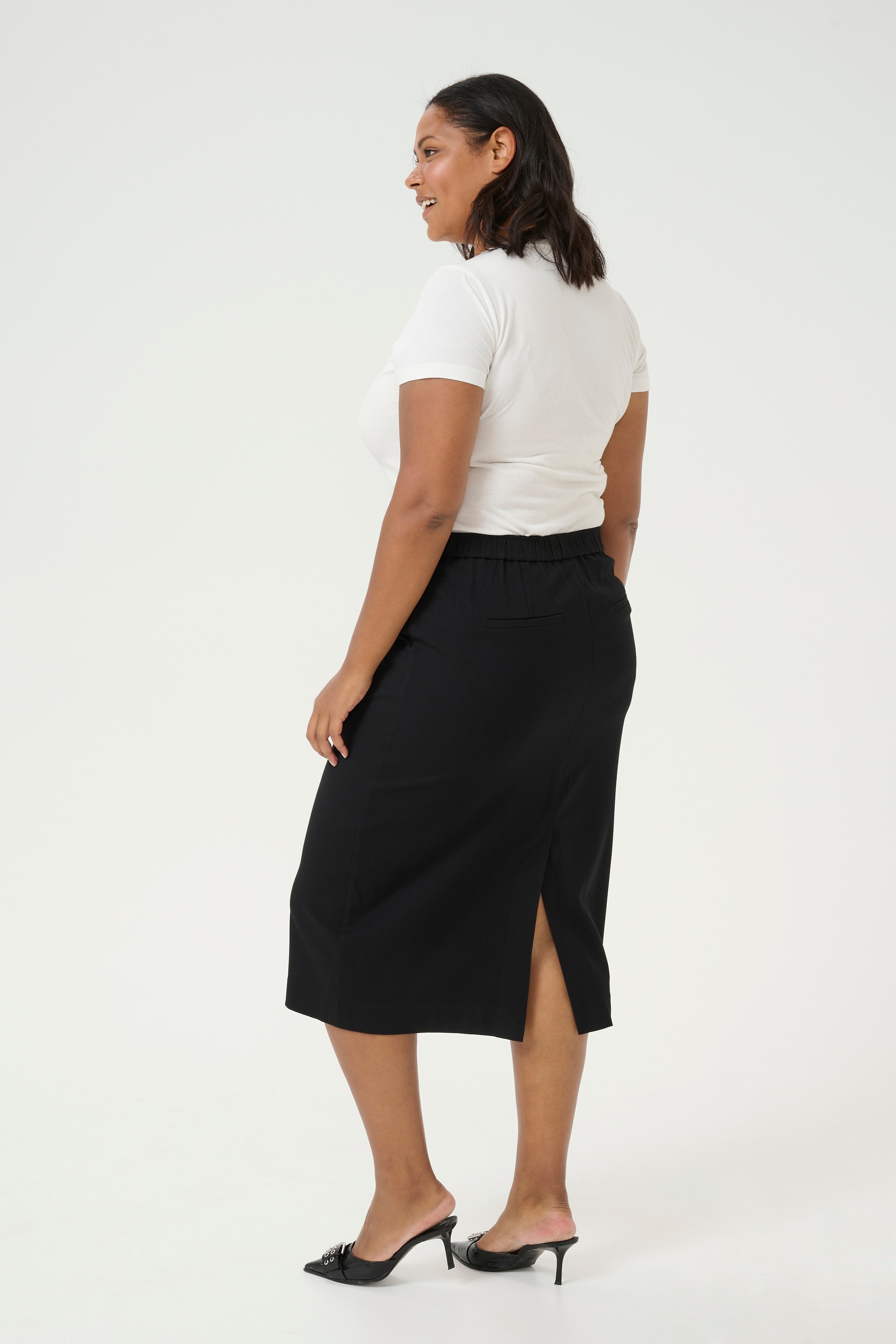 KCmerla Rok LOOKBOOK BACK 10582940-100121