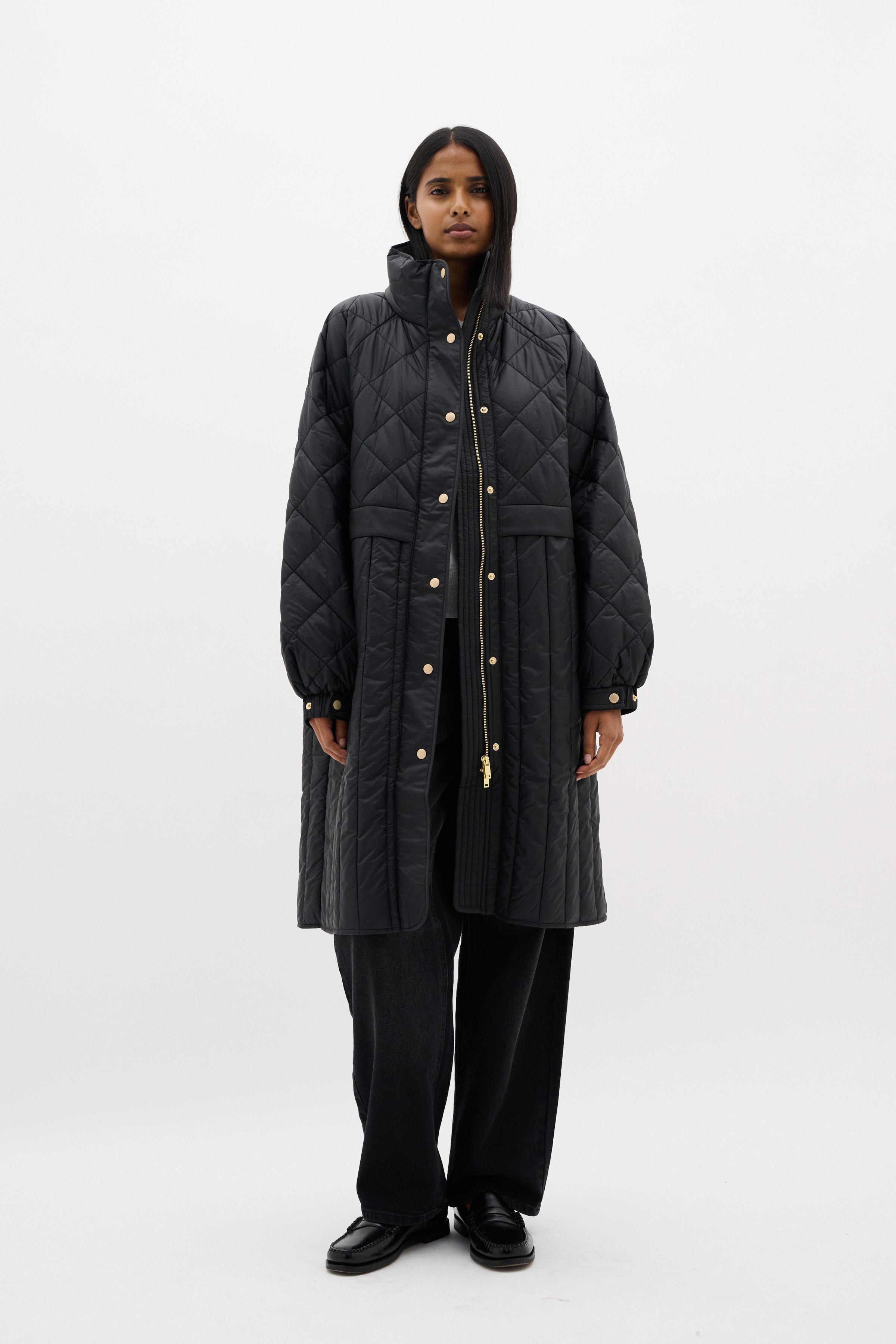 KarmelIW Coat LOOKBOOK FRONT 30110660-194008
