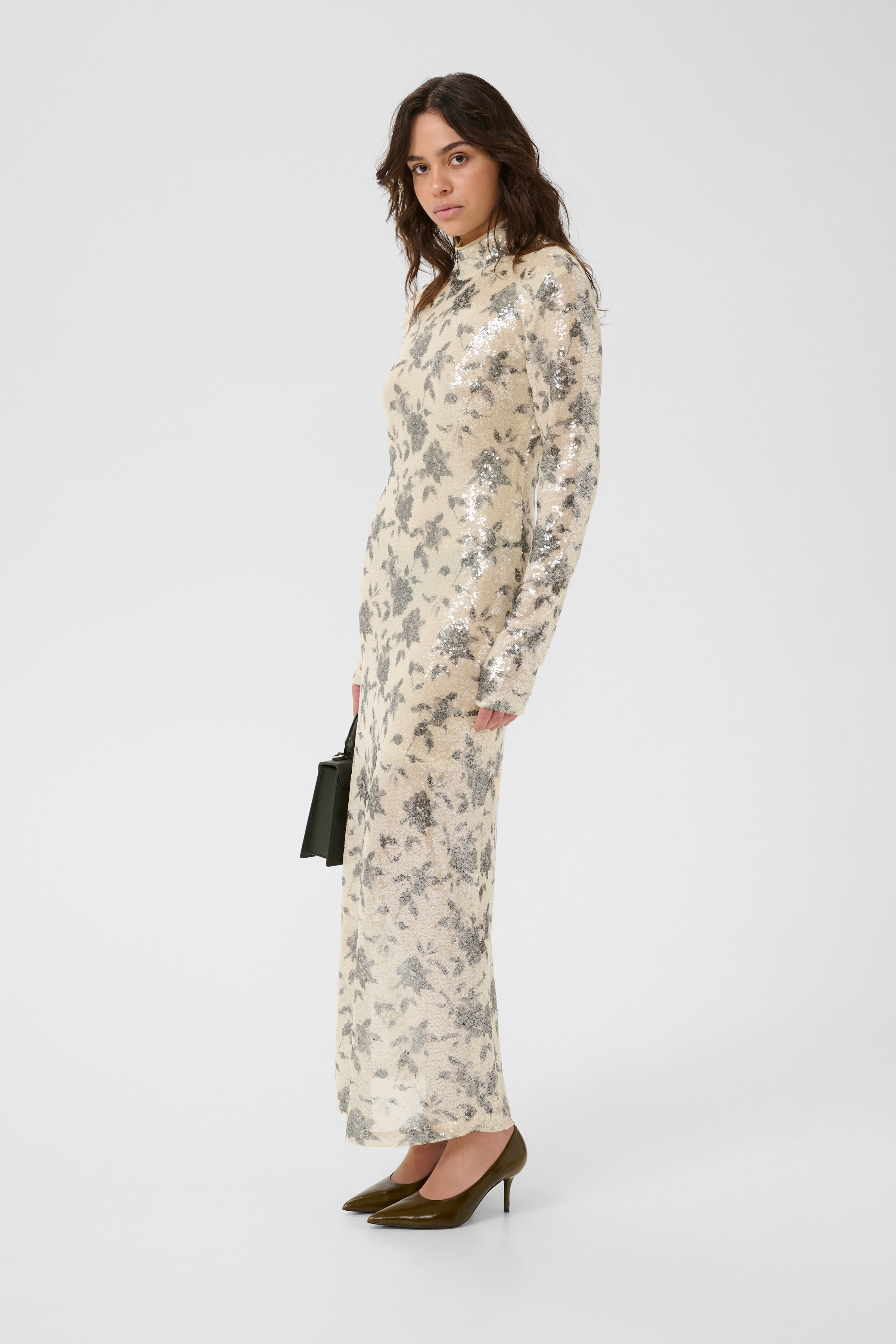 GZsveda Sequin dress LOOKBOOK FRONT 10910824-108300