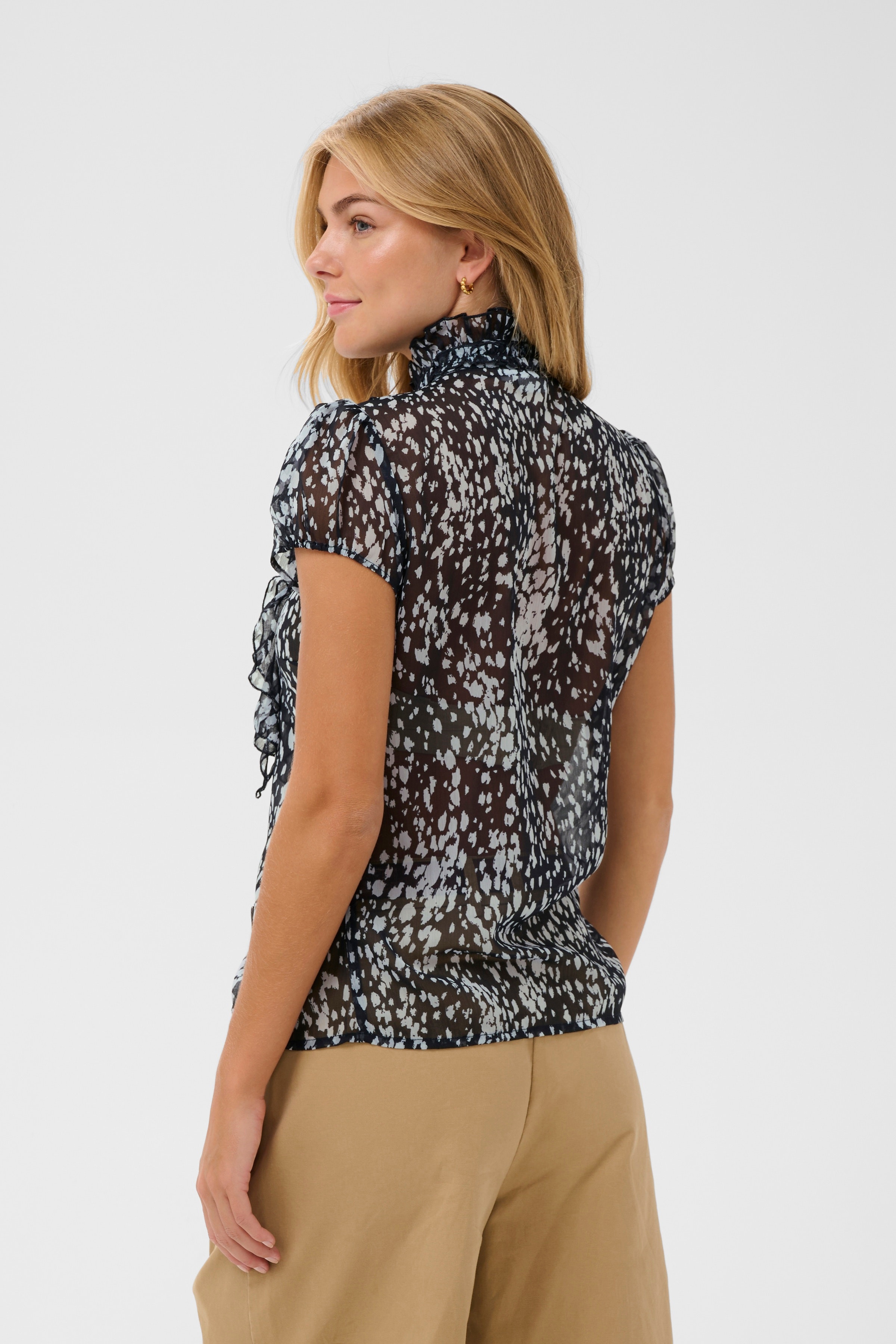 LiljaSZ Hemd LOOKBOOK BACK 30512464-304504