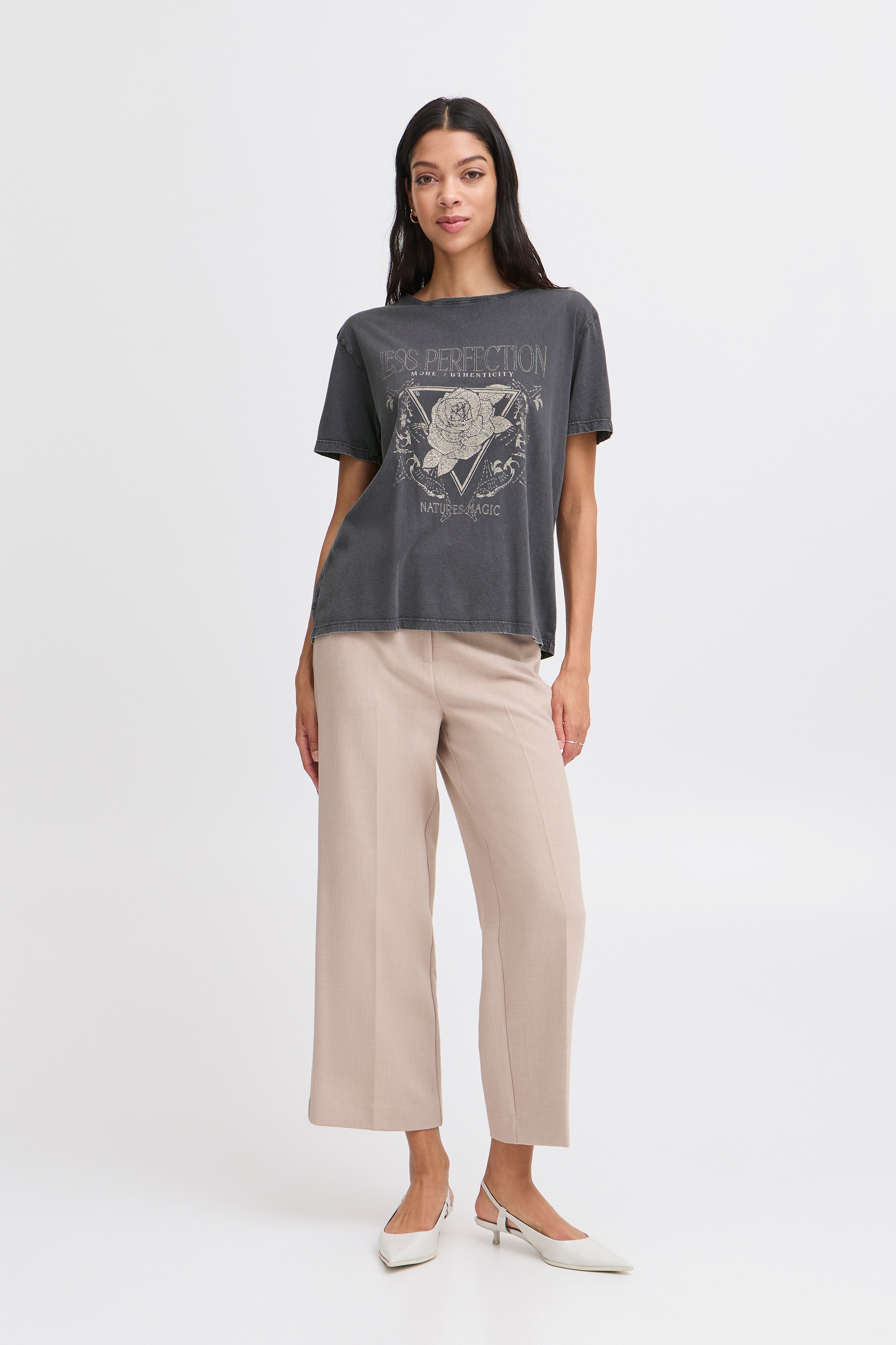BYSOLKO T-shirt LOOKBOOK FRONT 20816365-190201