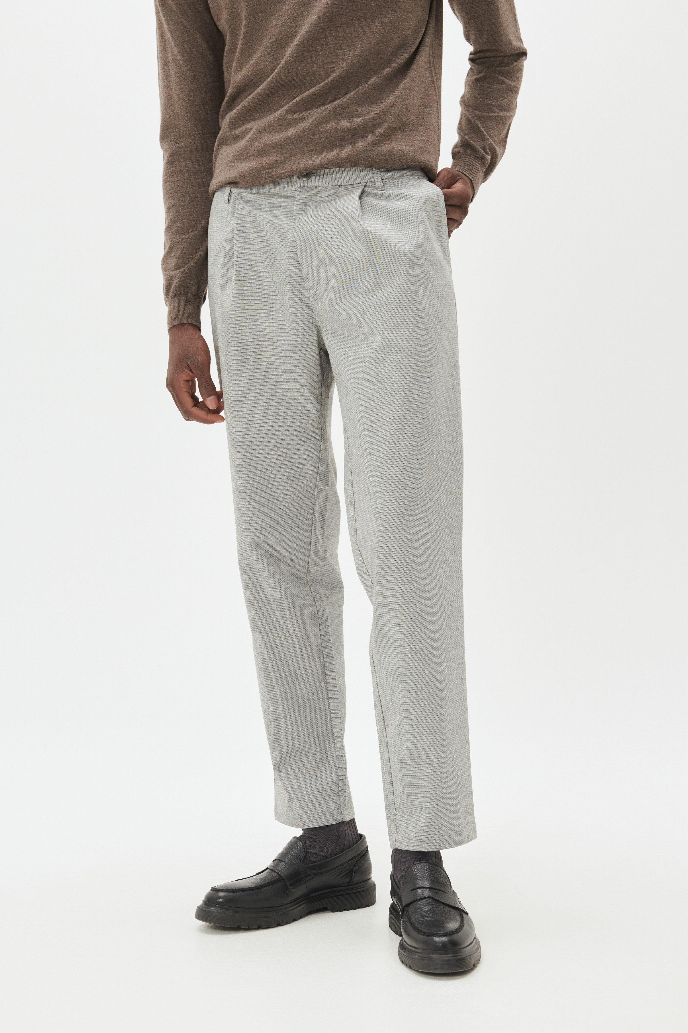 MAkian Broek LOOKBOOK FRONT 30207662-300272