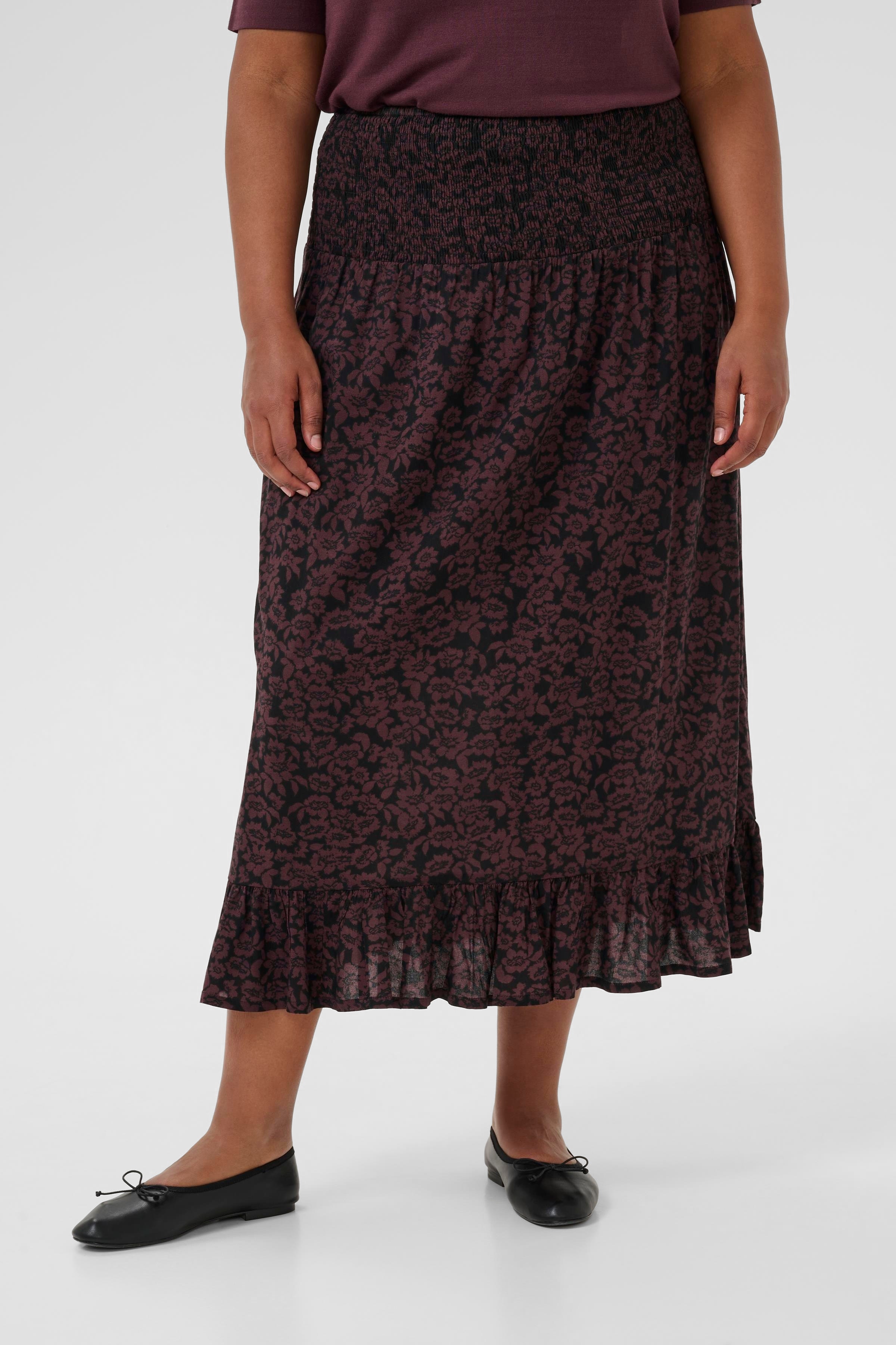 KCbella Jupe LOOKBOOK FRONT 10583471-107734