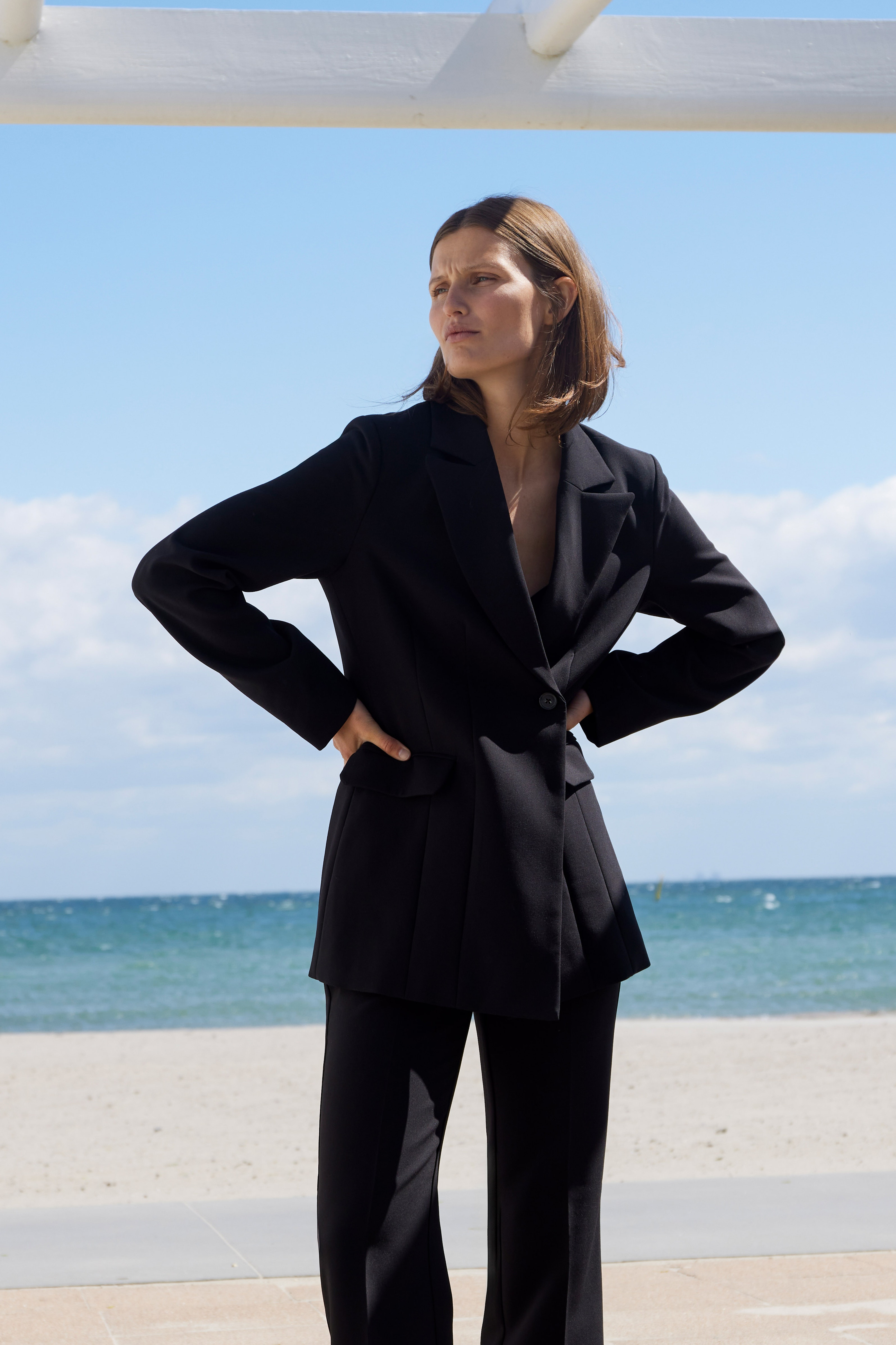 SLCorinne Blazer LOCATION NONE 30406378-194008