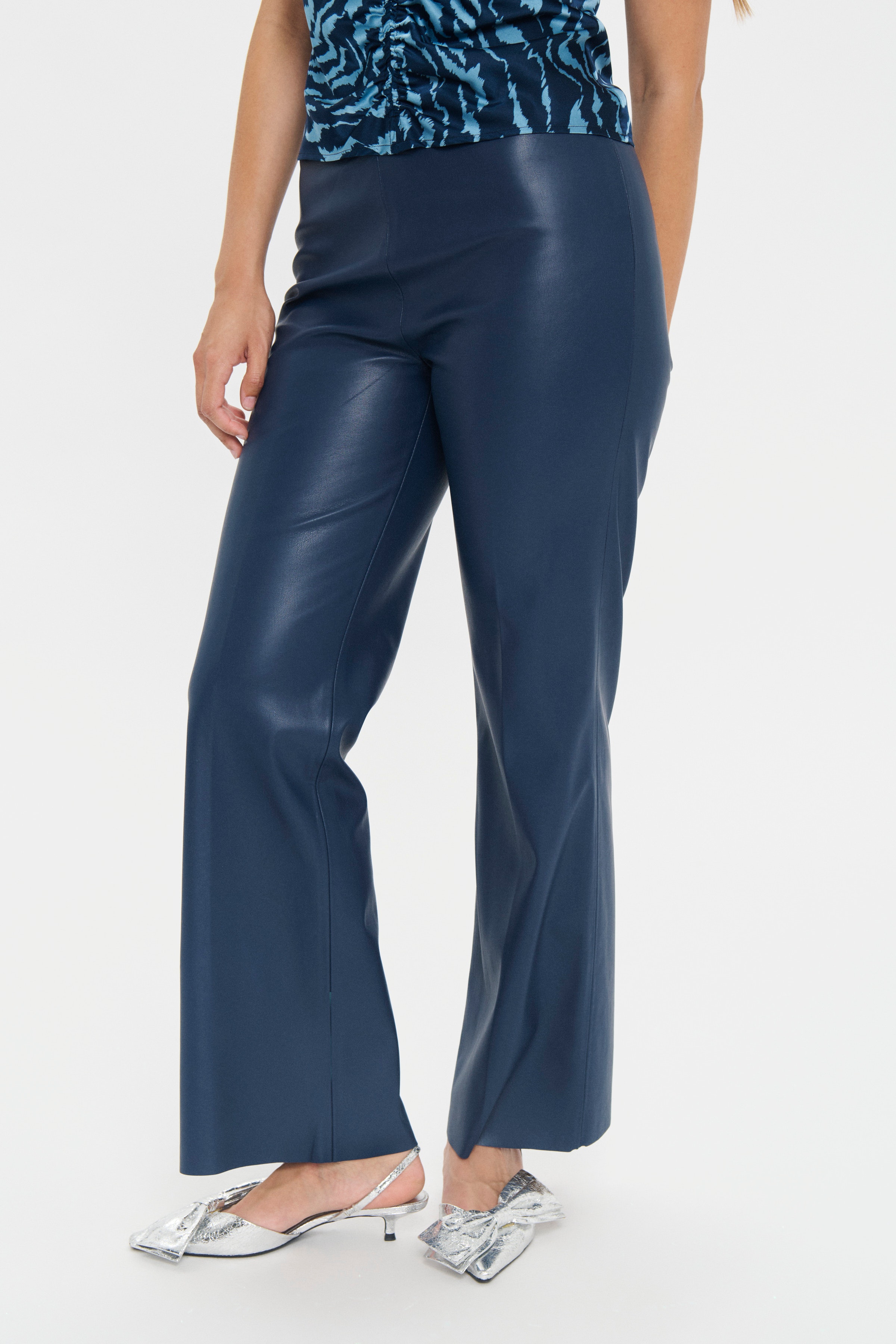 DowieSZ Byxor LOOKBOOK FRONT 30512961-194111
