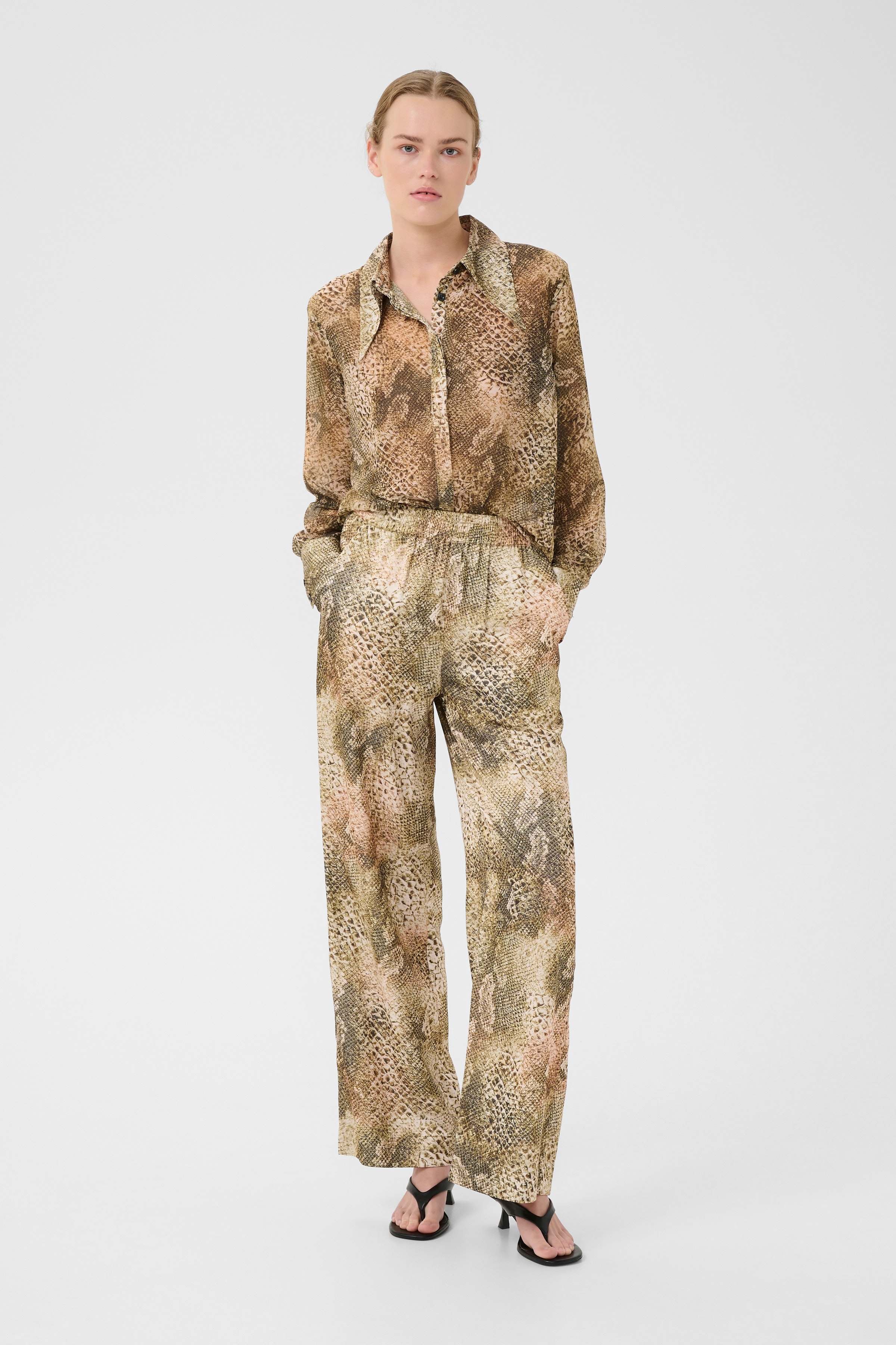 GZsanti Bukser LOOKBOOK FRONT 10910240-107549