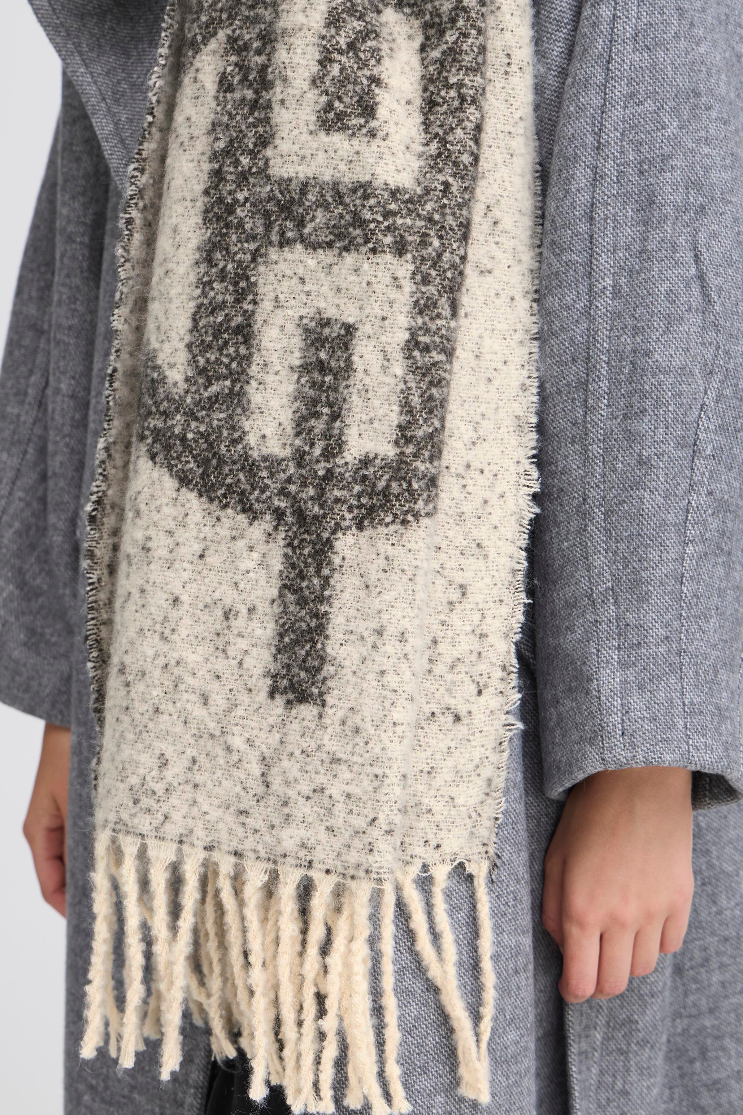 IALEGINA Tørklæde LOOKBOOK FRONT 20119807-194008