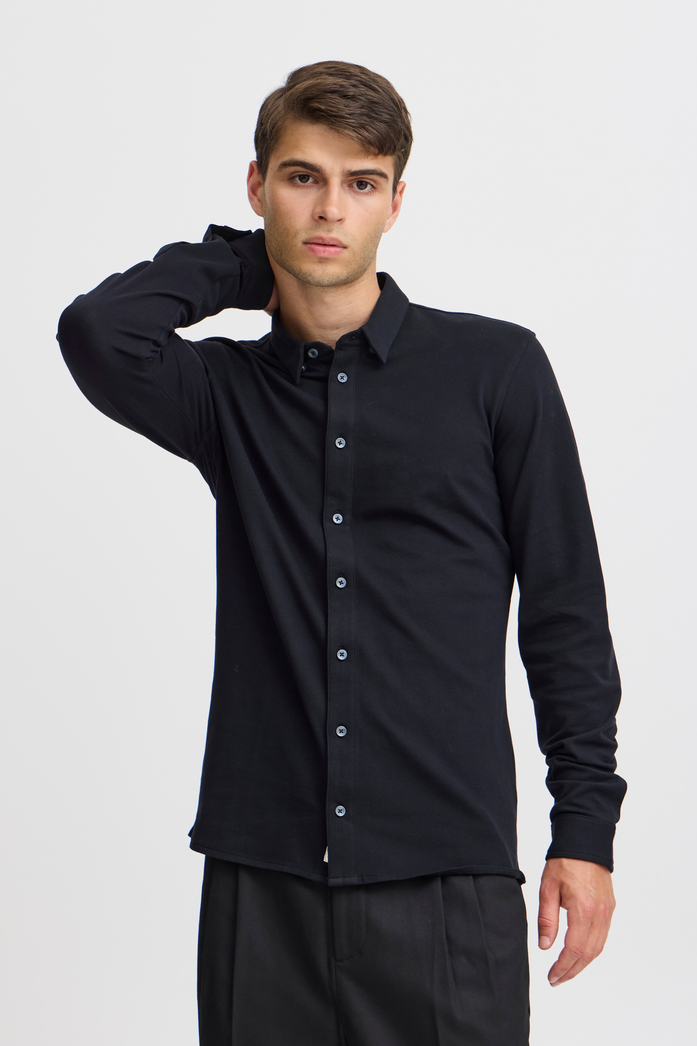 CFARTHUR Shirt LOOKBOOK FRONT 20505281-193911