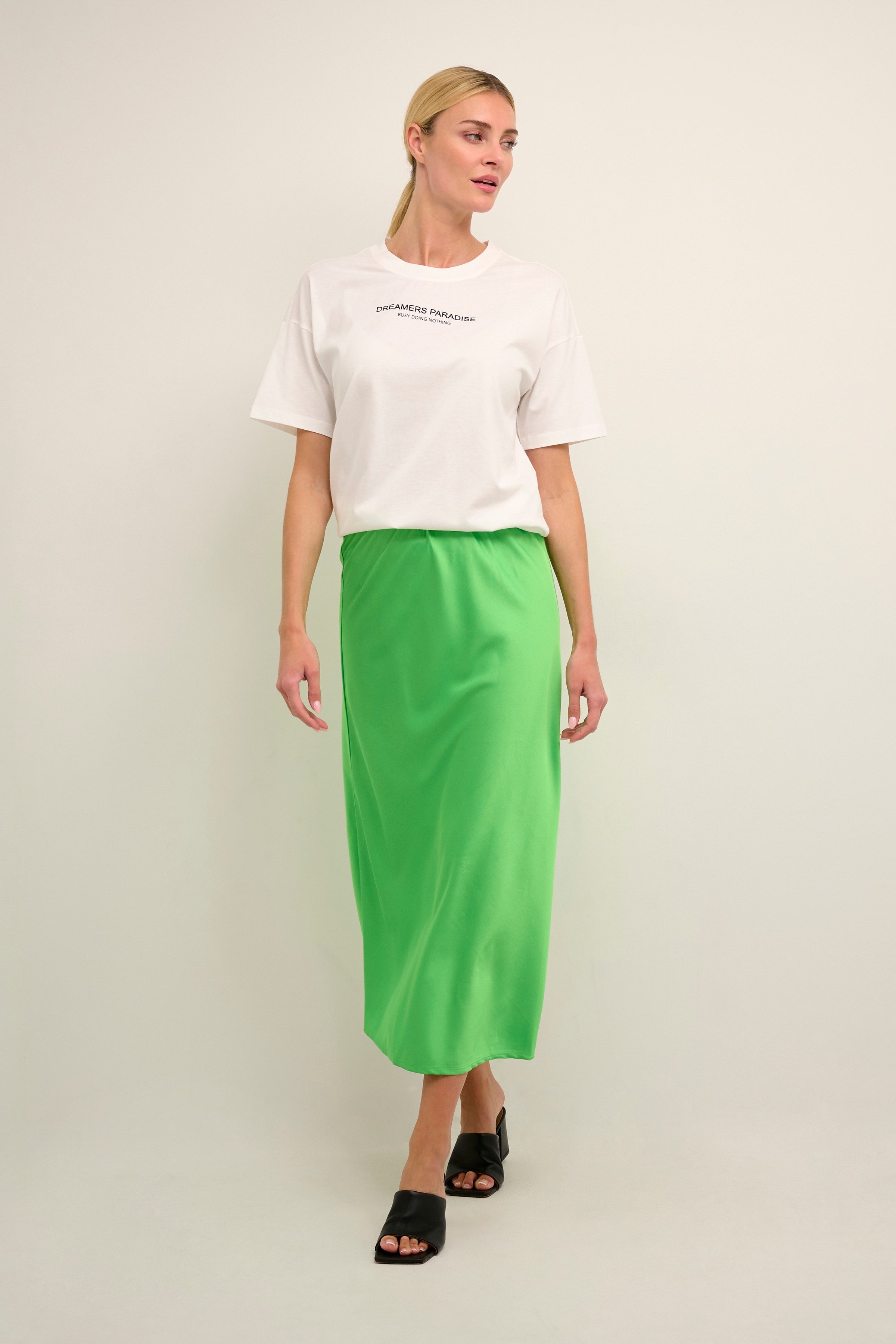 KAsasmina Skirt LOOKBOOK FRONT 10507456-166444