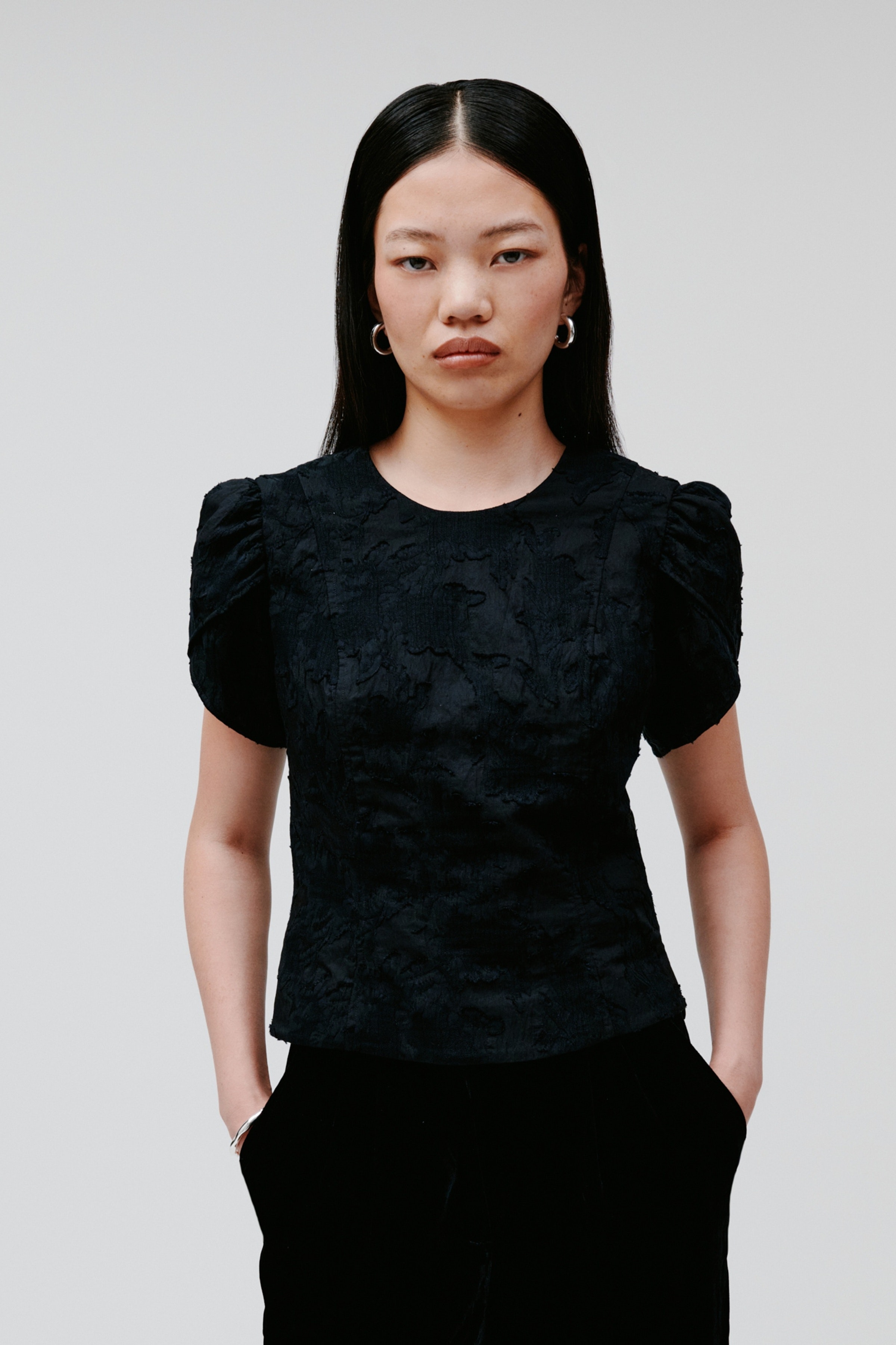 ELODIE Blouse LOOKBOOK FRONT 30600738-BK999