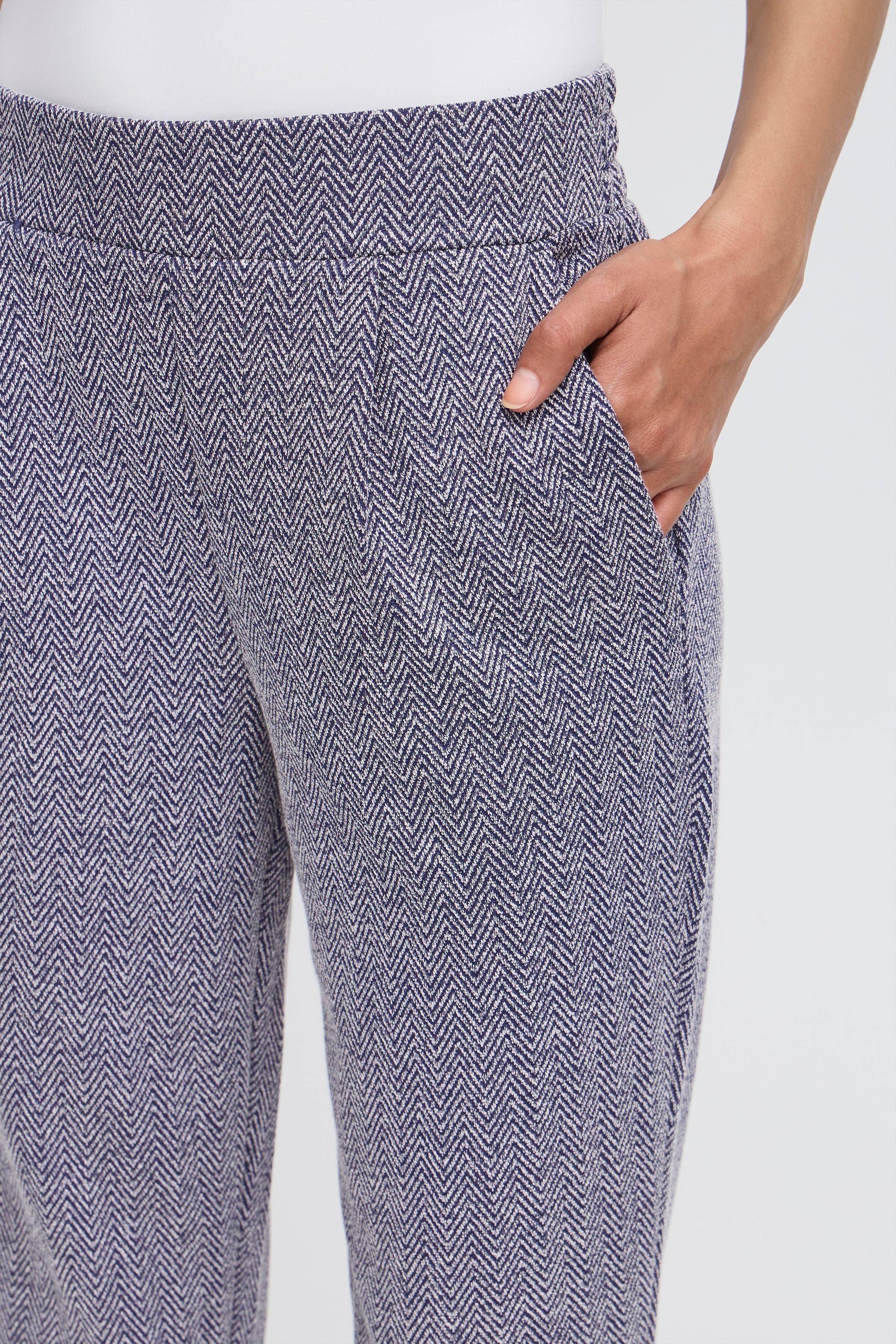 IHKATE JACQUARD Trousers LOOKBOOK DETAIL 20121601-900000478