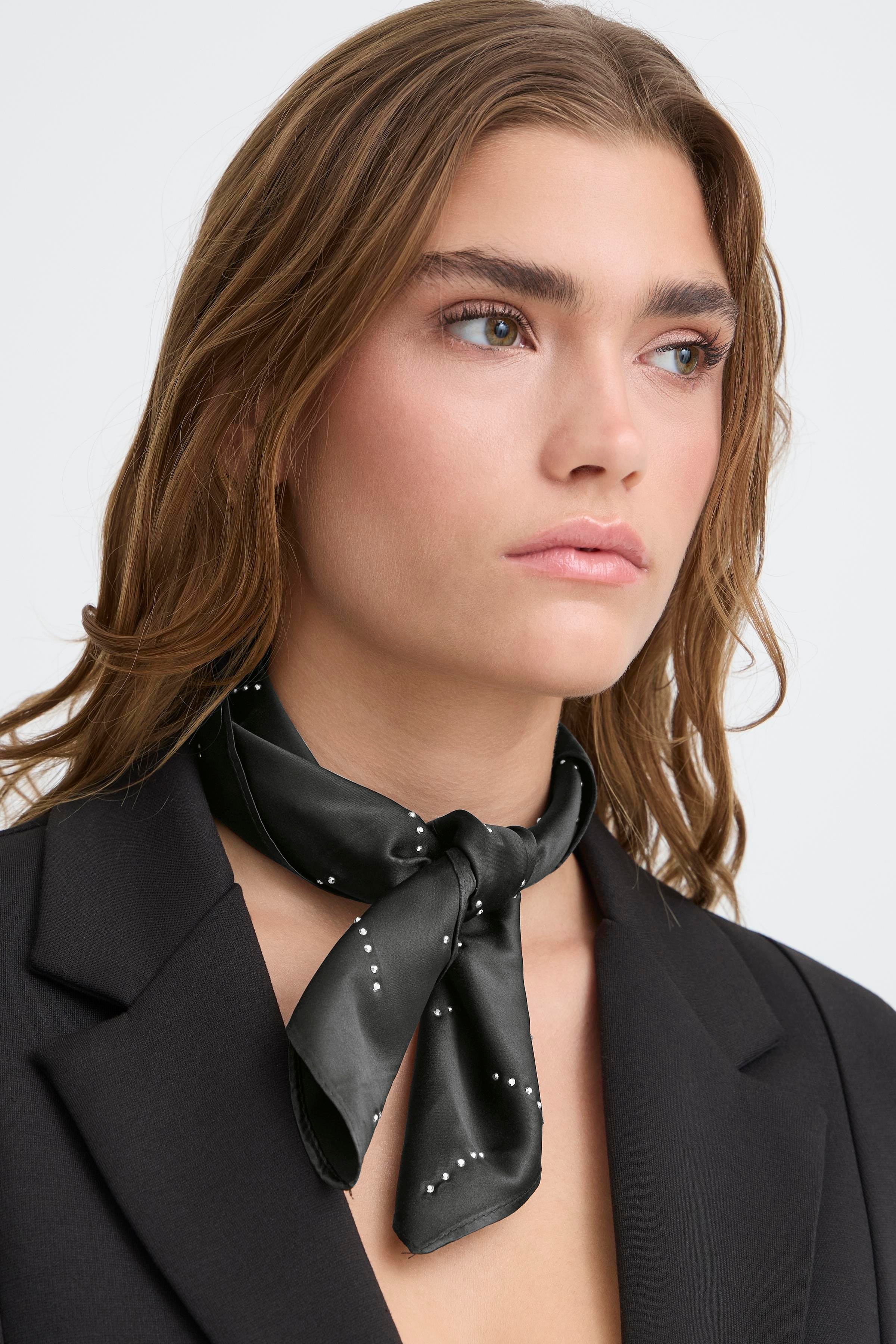 IABEATE Tørklæde LOOKBOOK FRONT 20125085-194008