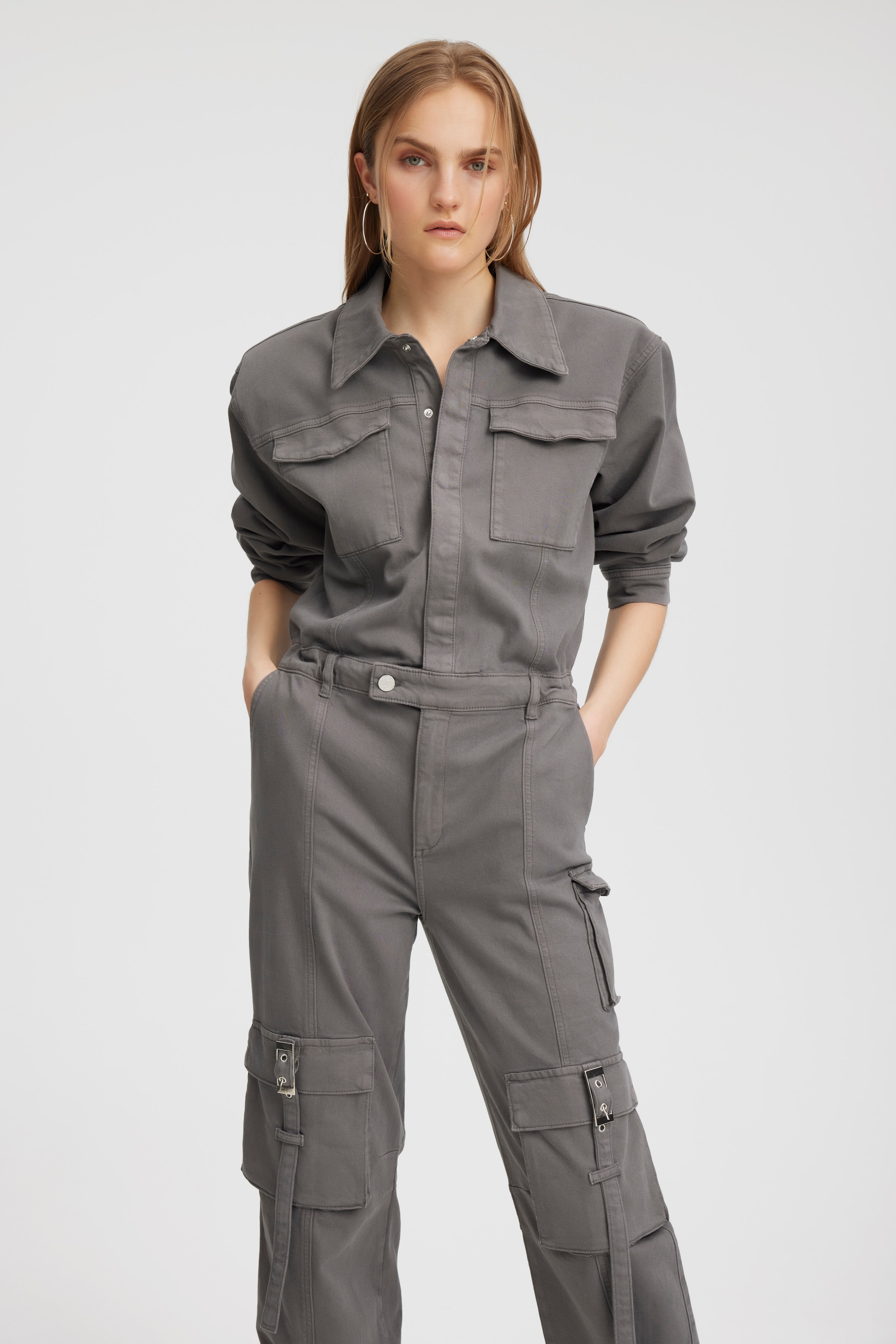 MirzaGZ Overall LOOKBOOK FRONT 10908721-180306