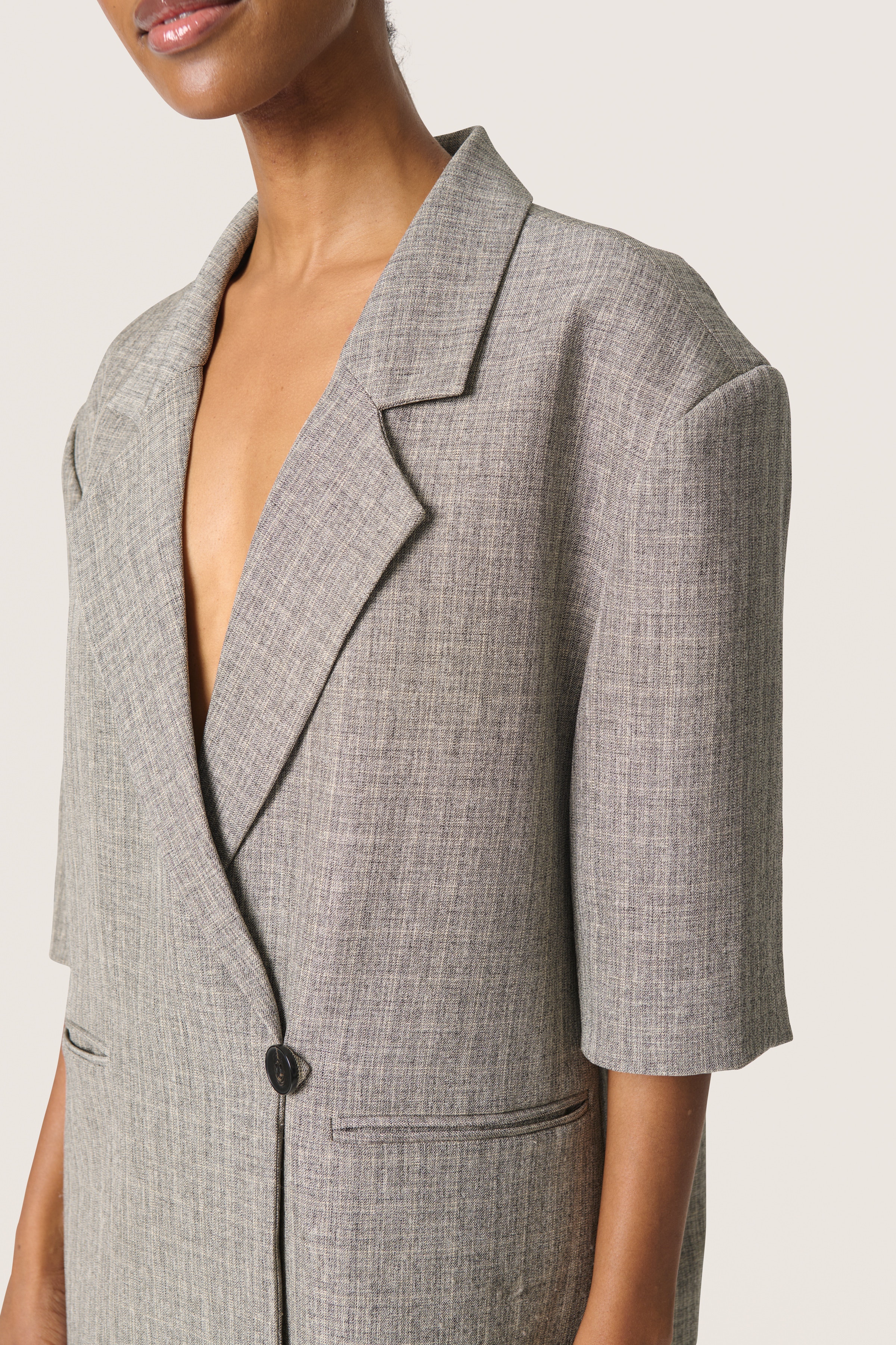 SLAlexie Blazer LOOKBOOK DETAIL 30408105-303515