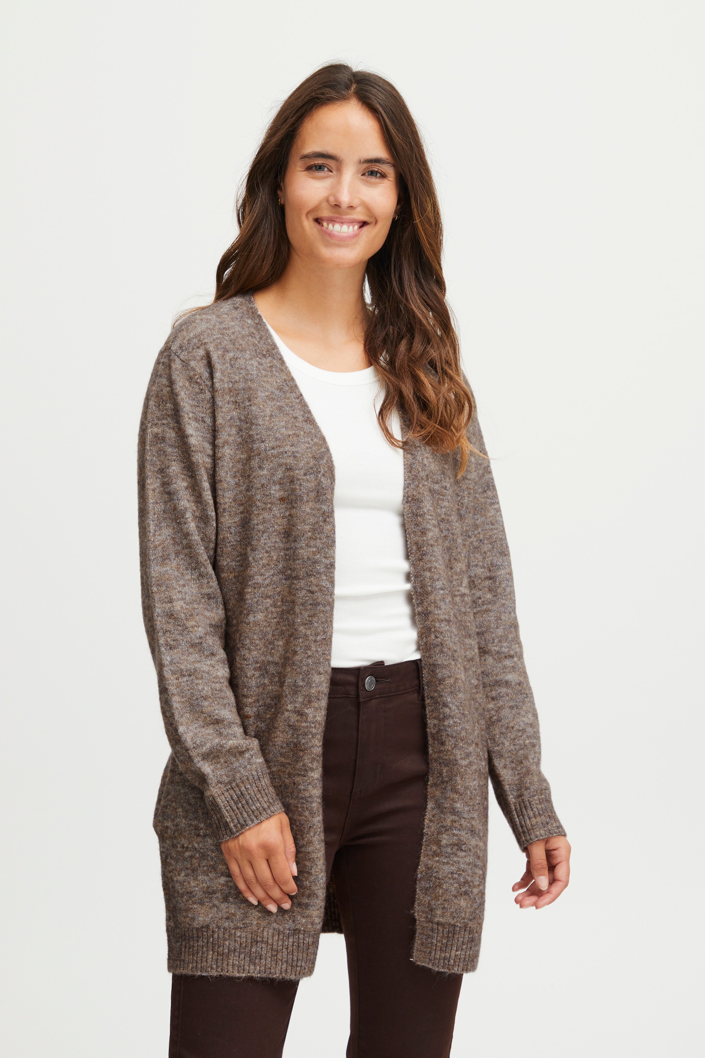 FRSANNY Cardigan LOOKBOOK FRONT 20612837-1710381