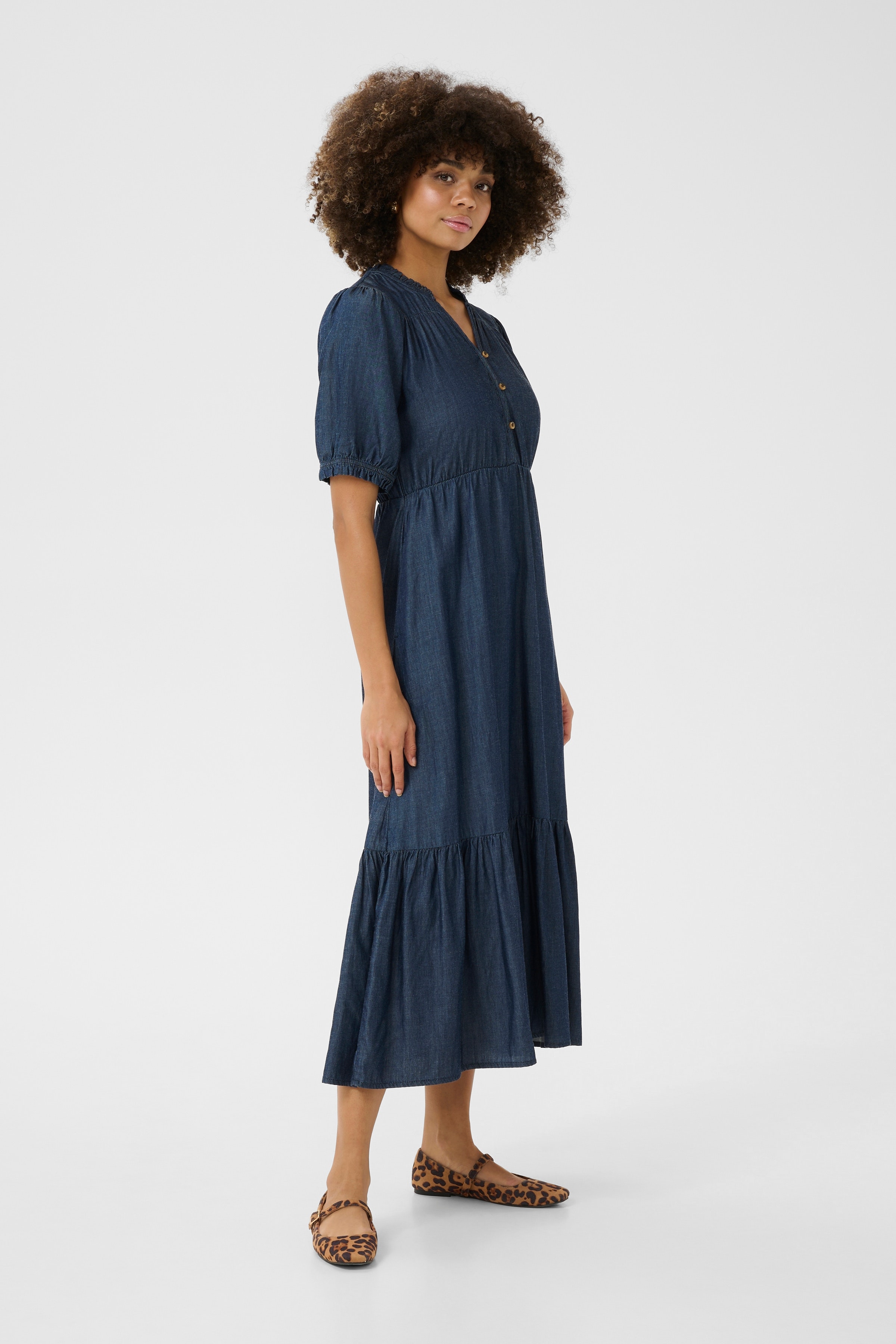 CUaurelia Kjole LOOKBOOK FRONT 50110358-500029