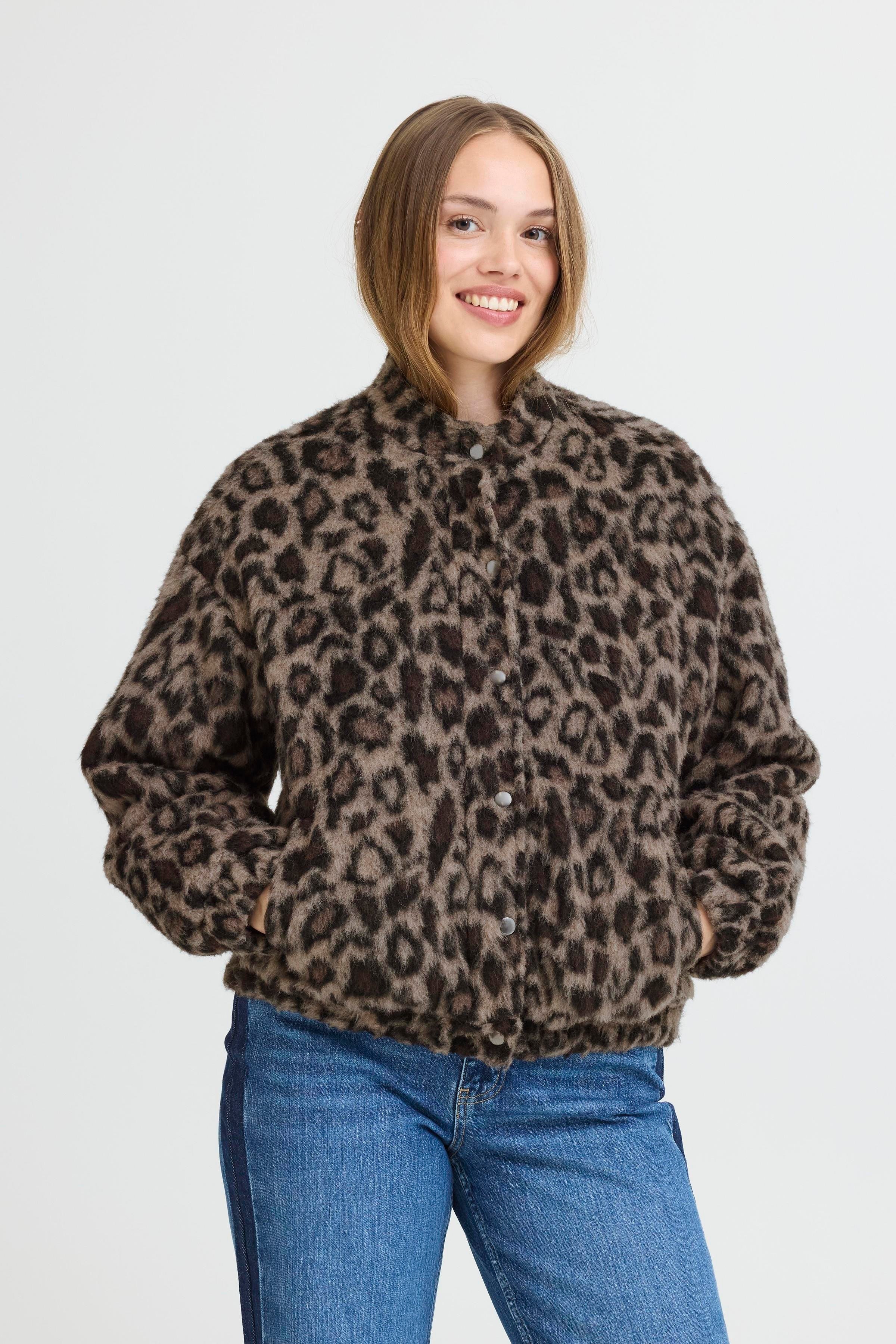 PZROSIE Outerwear LOOKBOOK FRONT 50209089-205006