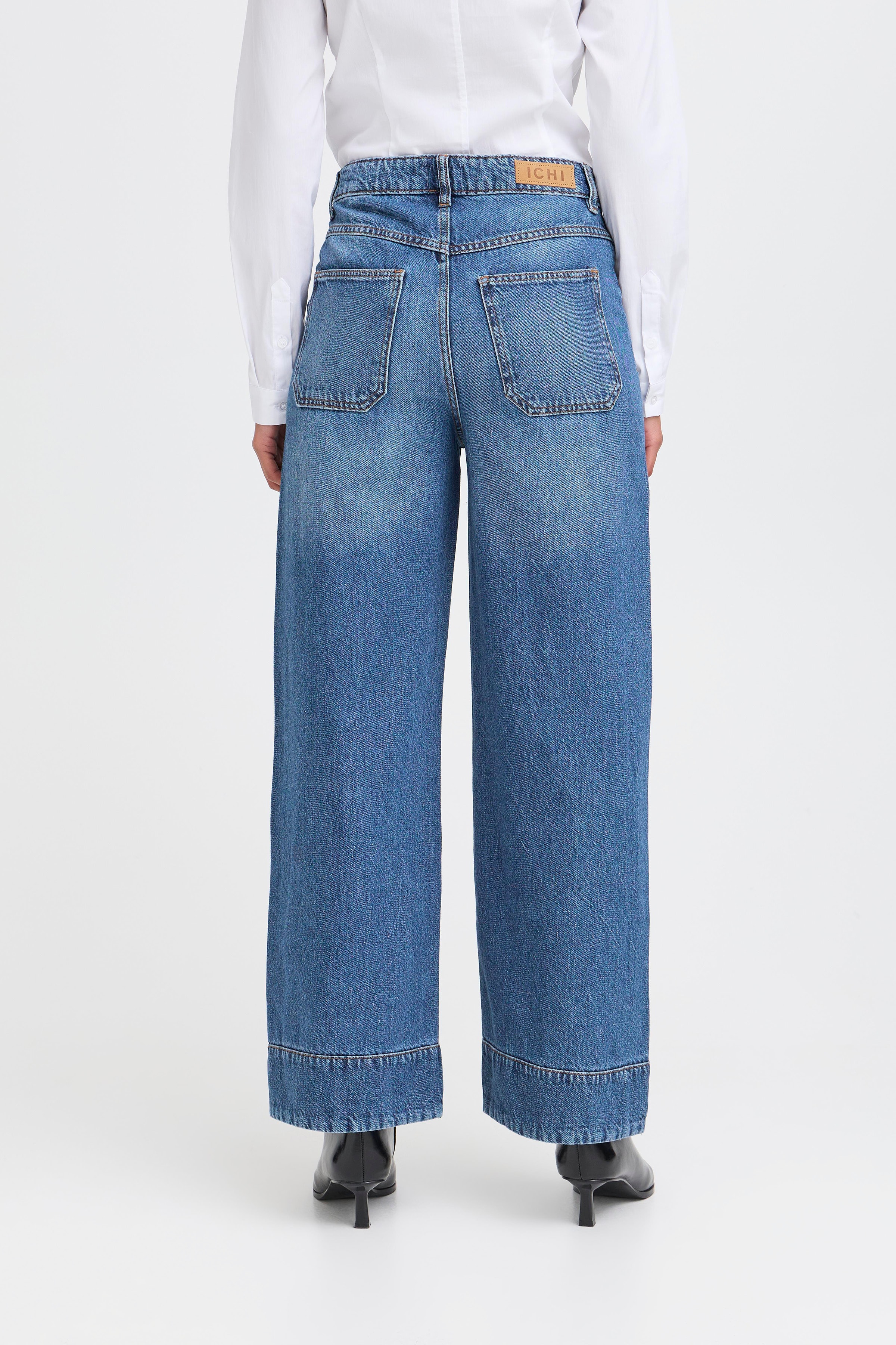 IHPAMALA Jeans LOOKBOOK FRONT 20124977-200340