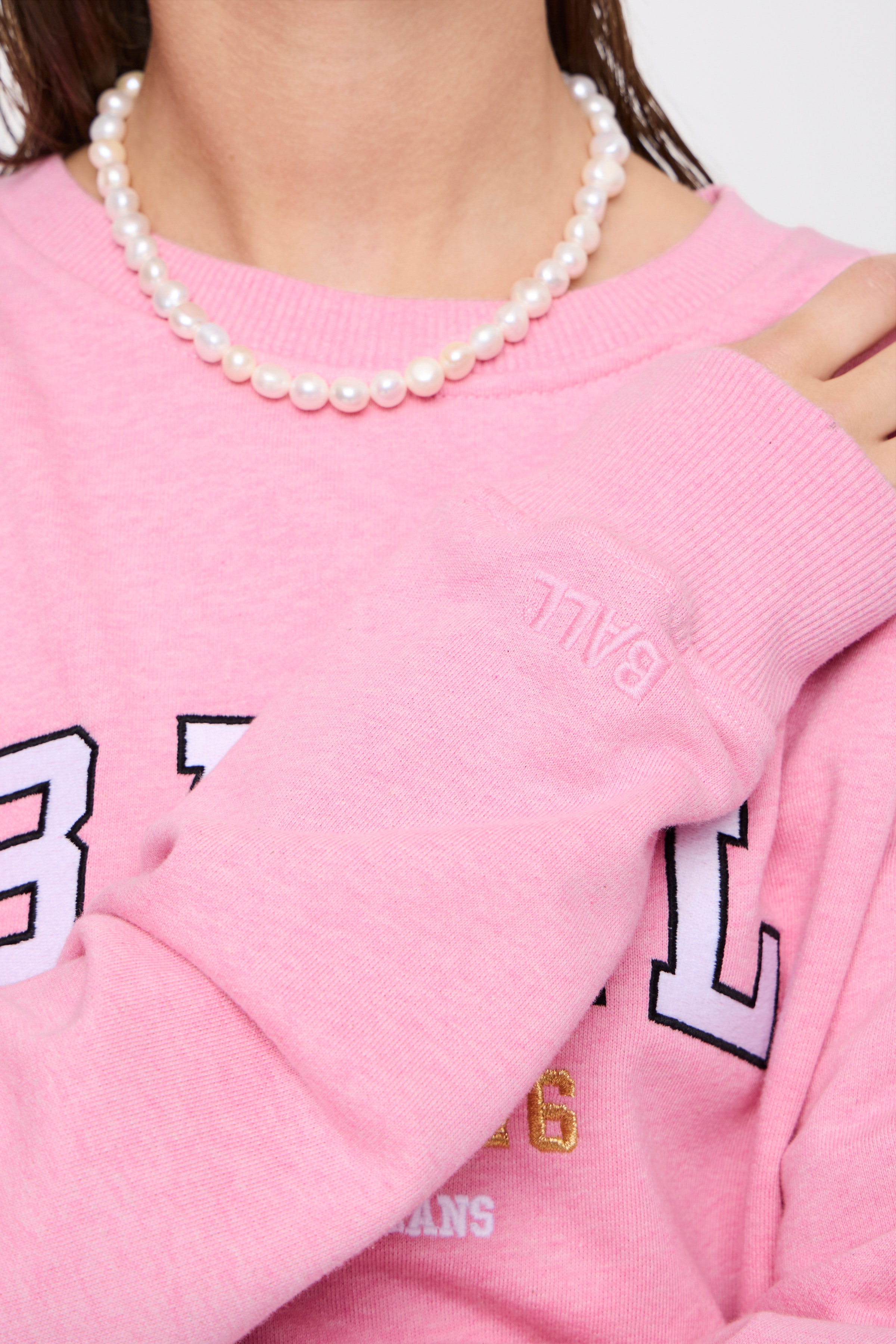 L. TAYLOR SWEATSHIRT LOOKBOOK DETAIL 50400052-1621261