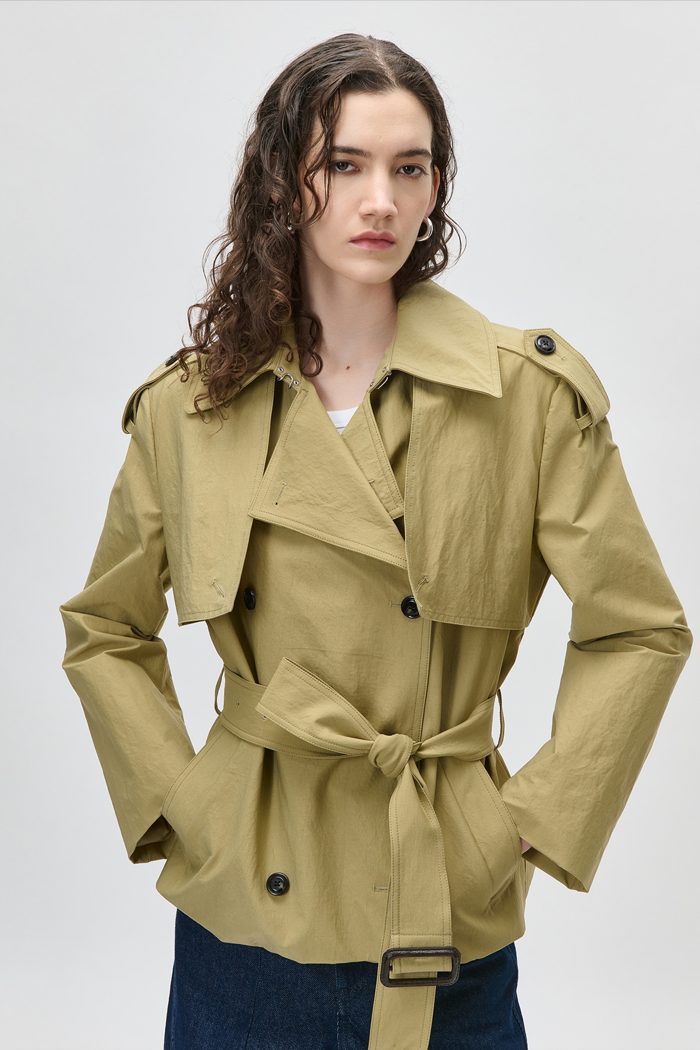 JUNE KÅPE LOOKBOOK FRONT 30600701-GR534