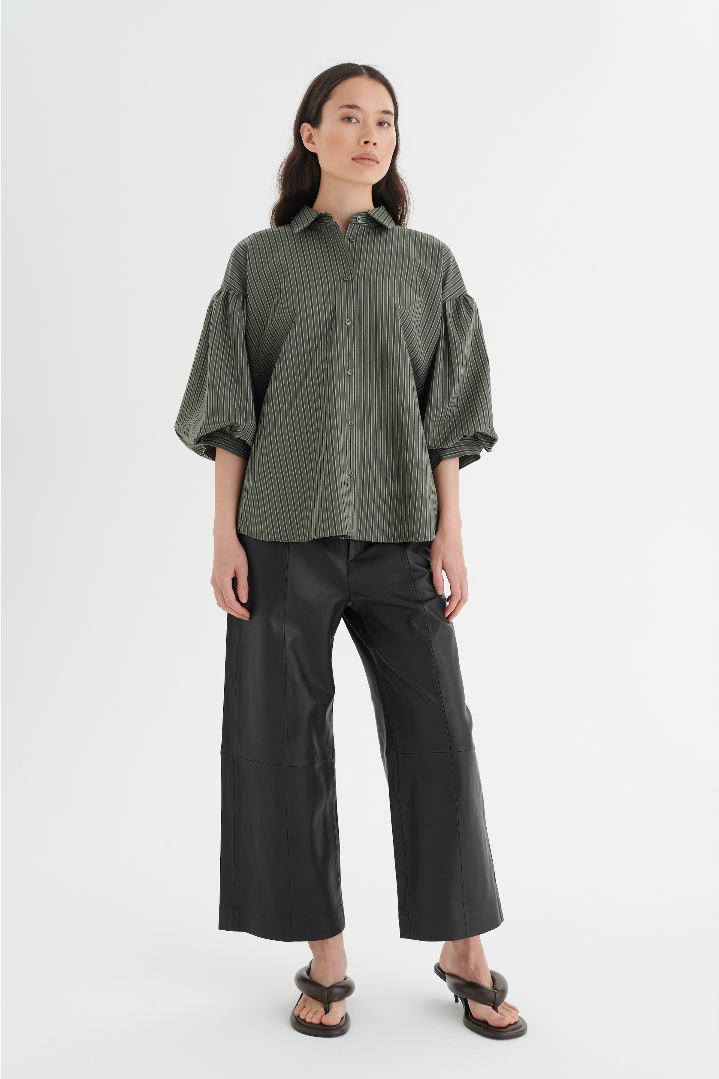 YokoIW Shirt  LOOKBOOK FRONT 30106414-300820
