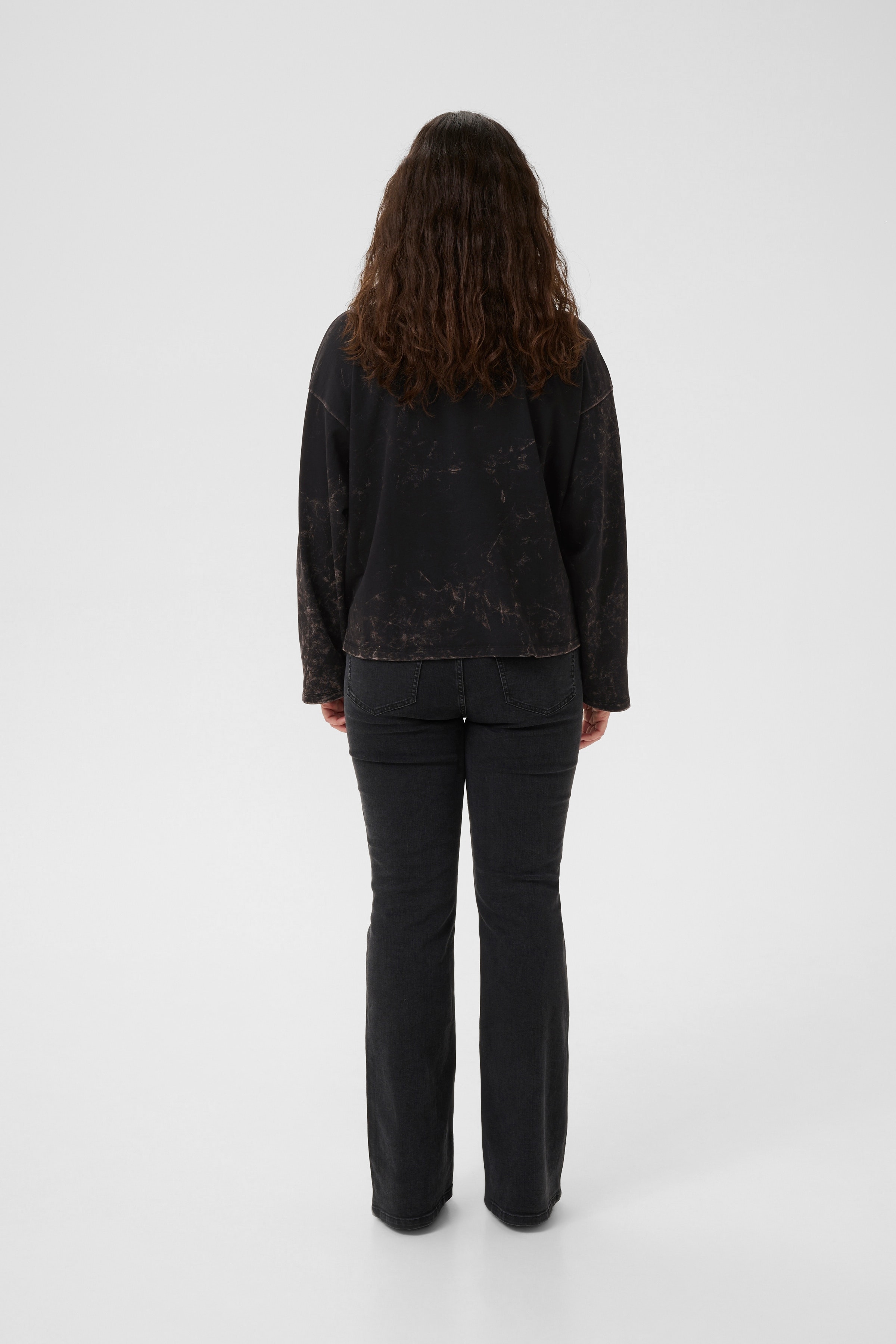 GZneia Blouse LOOKBOOK BACK 10910662-108377